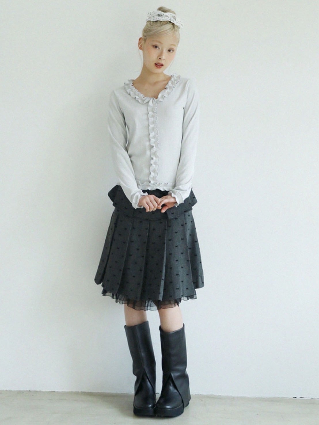 12/21 20:00 再販【Uglyshadow】RUFFLE RIBBED T-SHIRT