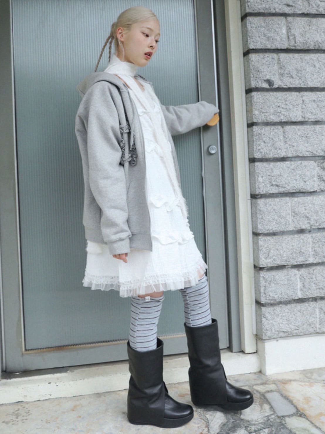 12/21 20:00 再販【Uglyshadow】LACE YORU DRESS