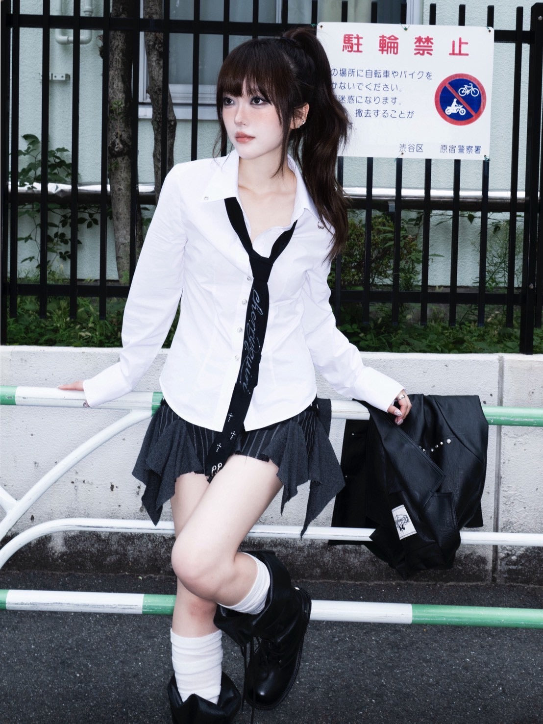 1/2 20:00発売【CHERRYQUIRI】metalic slim shirt