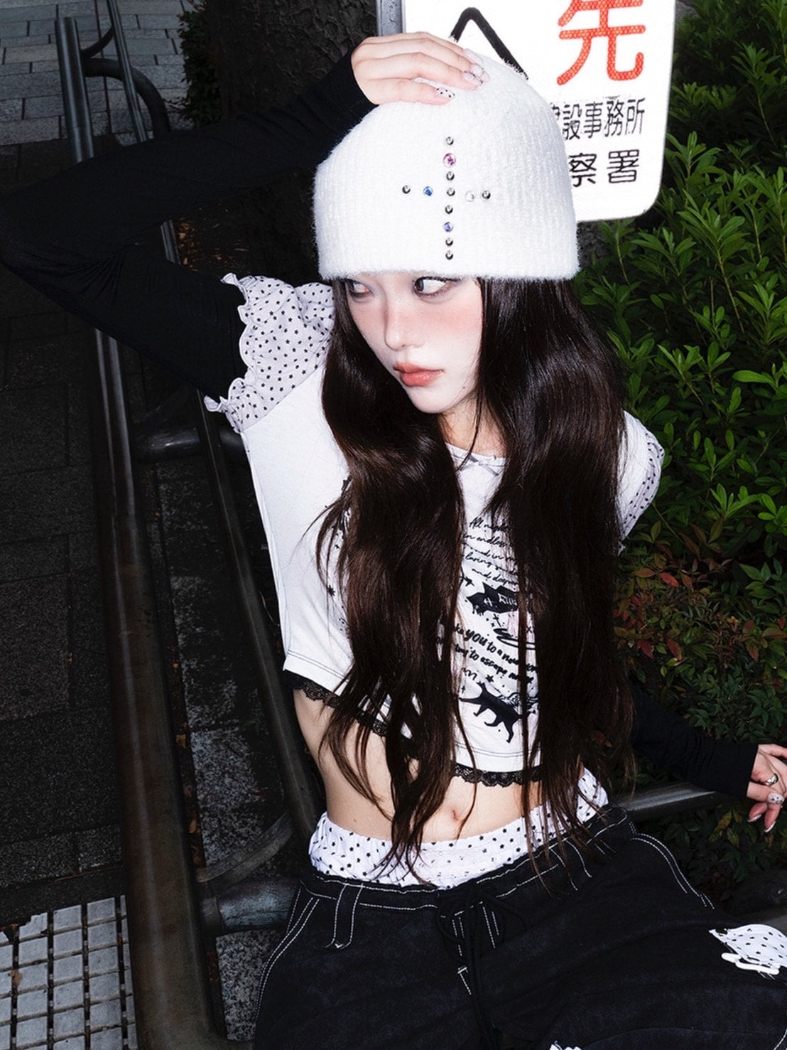 1/2 20:00発売【CHERRYQUIRI】crystal flare cross beanie