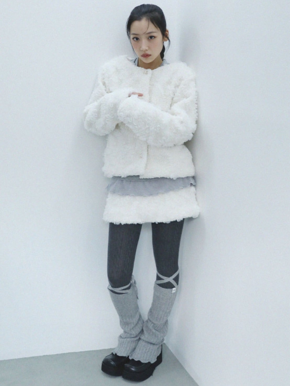 12/21 20:00 発売【Uglyshadow】RUFFLED FUR JACKET