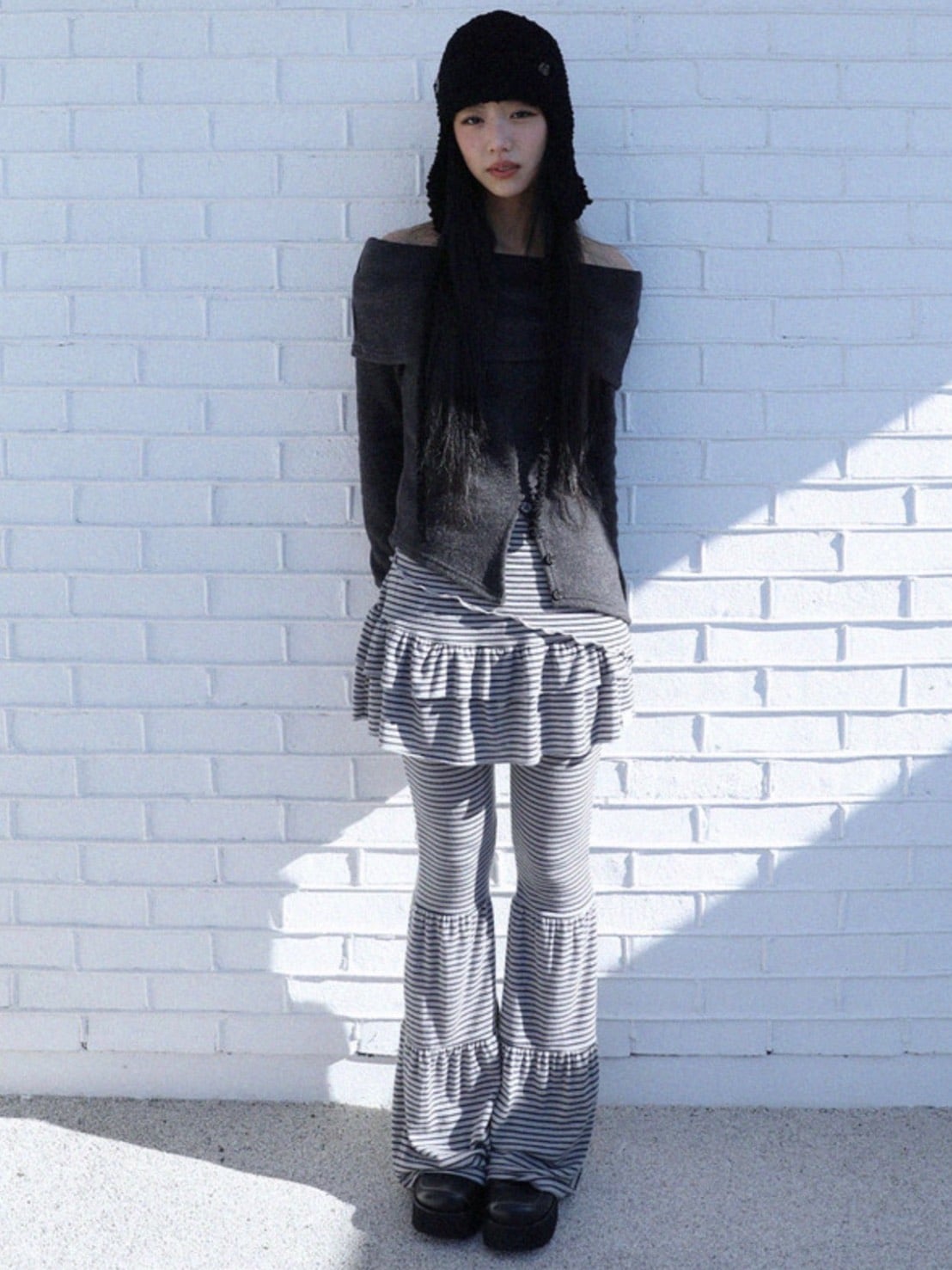 12/21 20:00 発売【Uglyshadow】CANCAN STRIPE SKIRT PANTS
