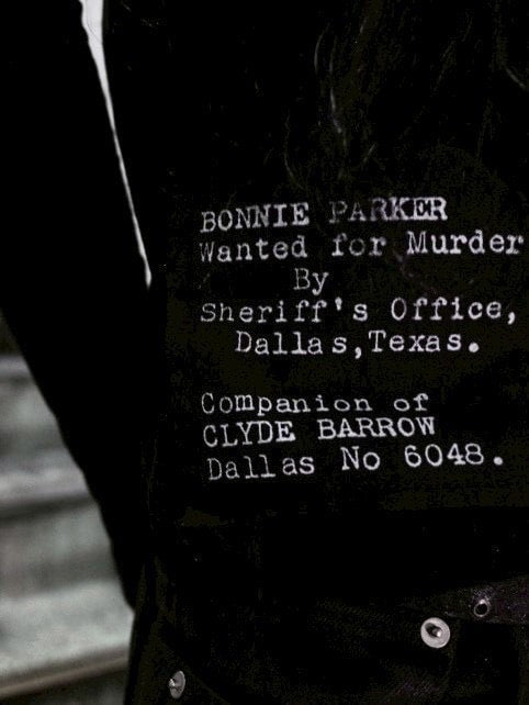 【SUNDAY OFF CLUB】BONNIE & CLYDE ROLL-NECK T SHIRT