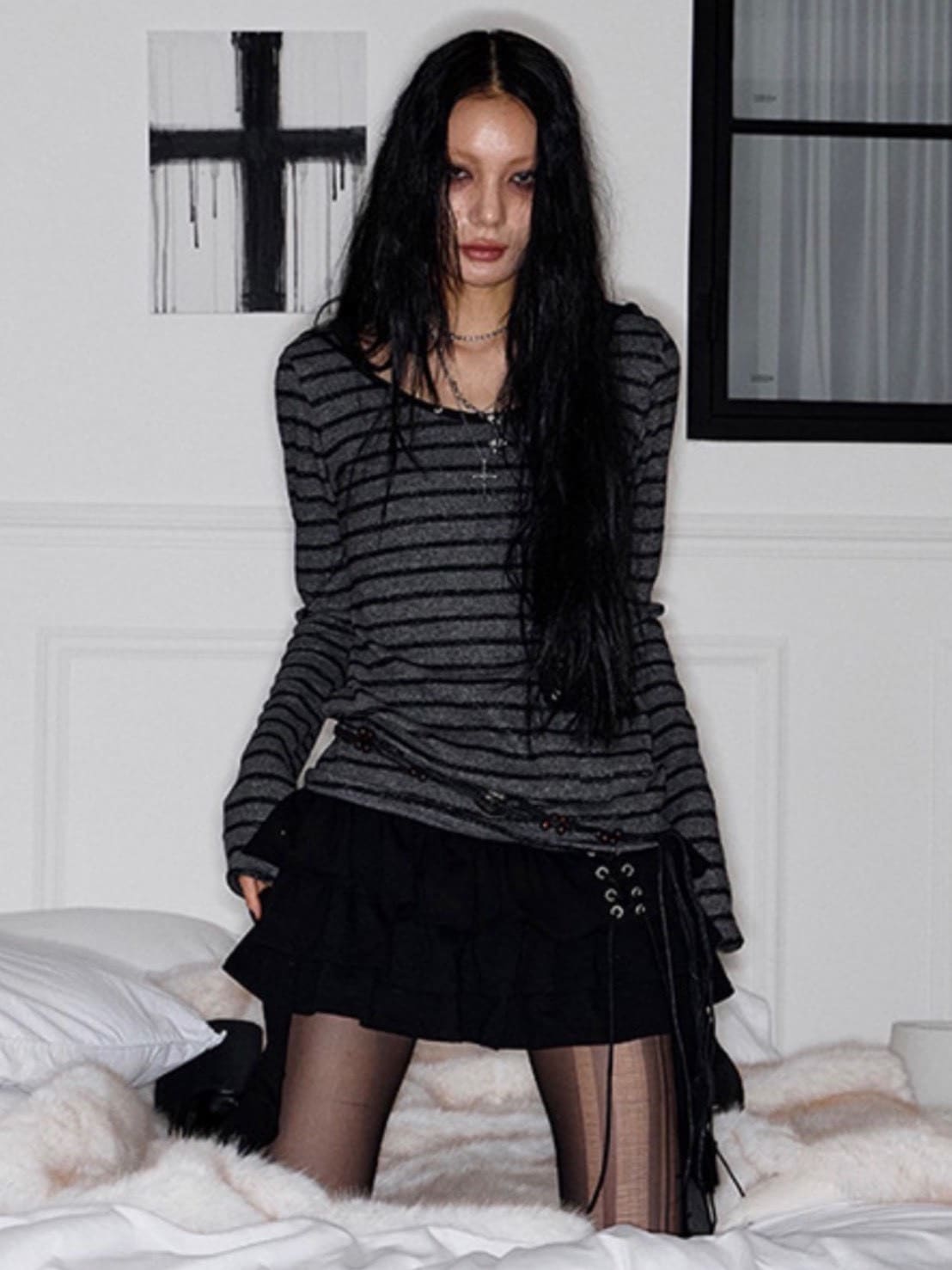 【NOT KNOWING】U Neck Stud PK Hoodie