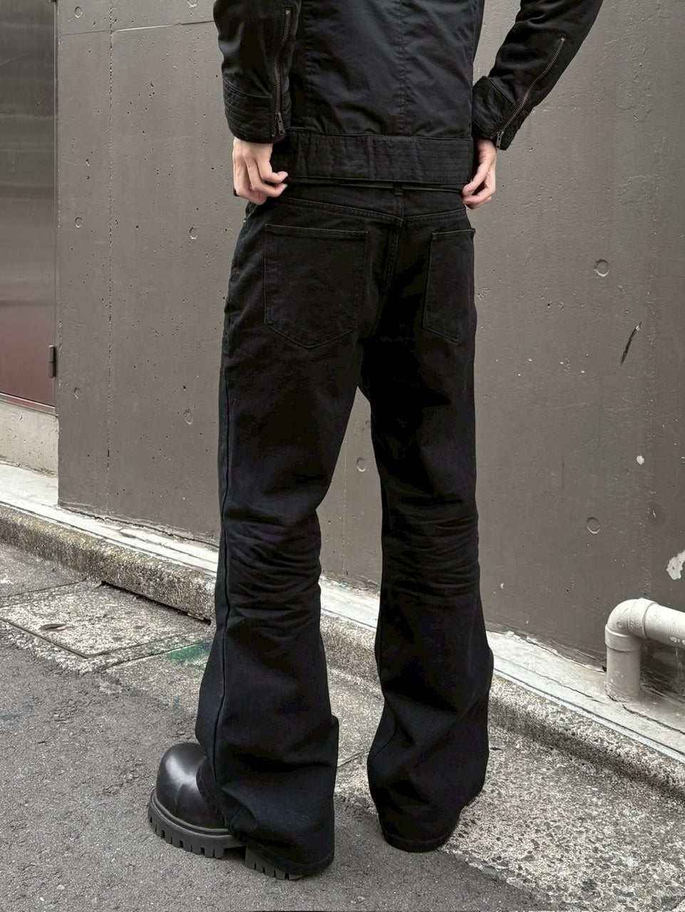 受注制【youll】essential black flare denim pants