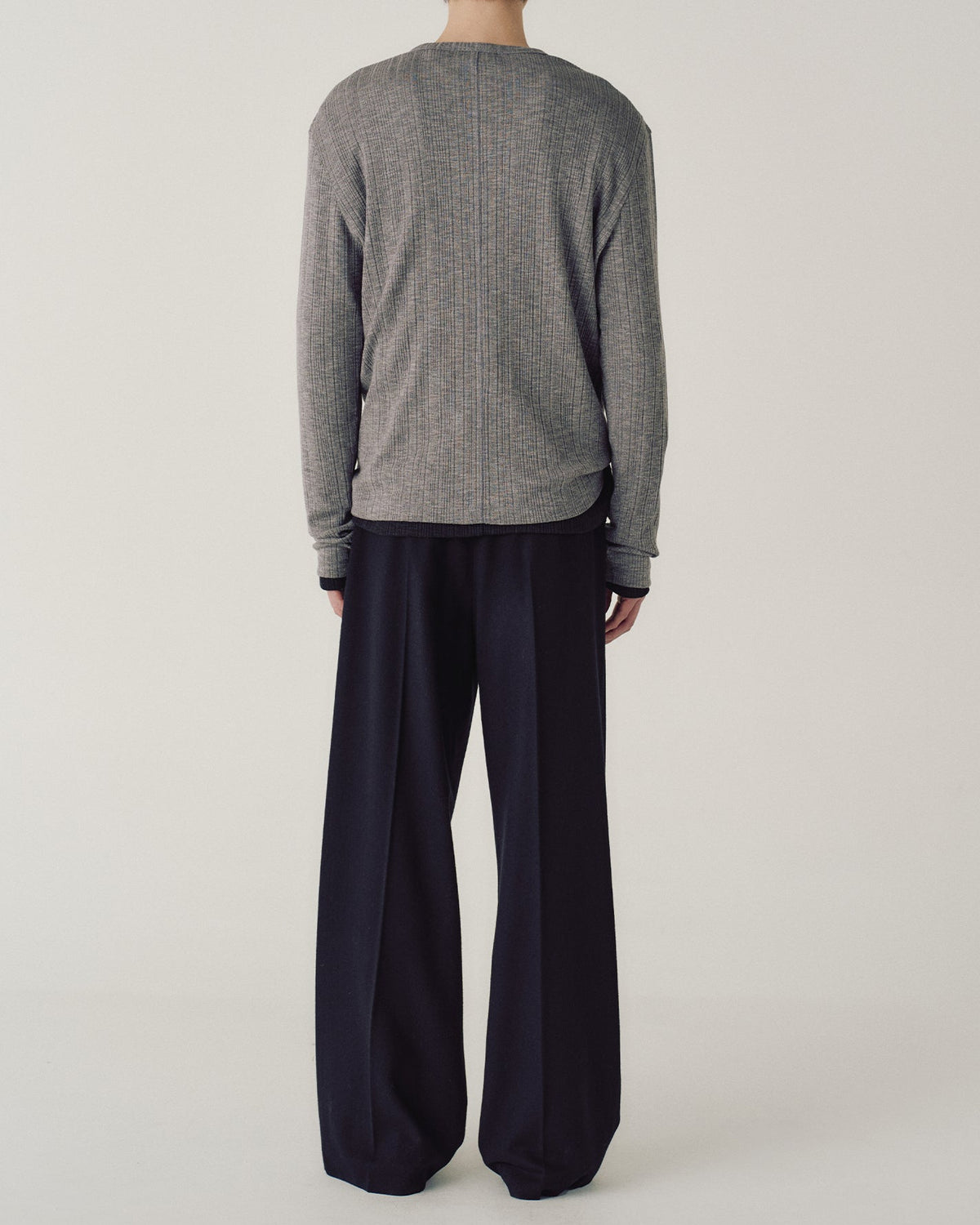 【MMIC】GRAIN HENLEY NECK