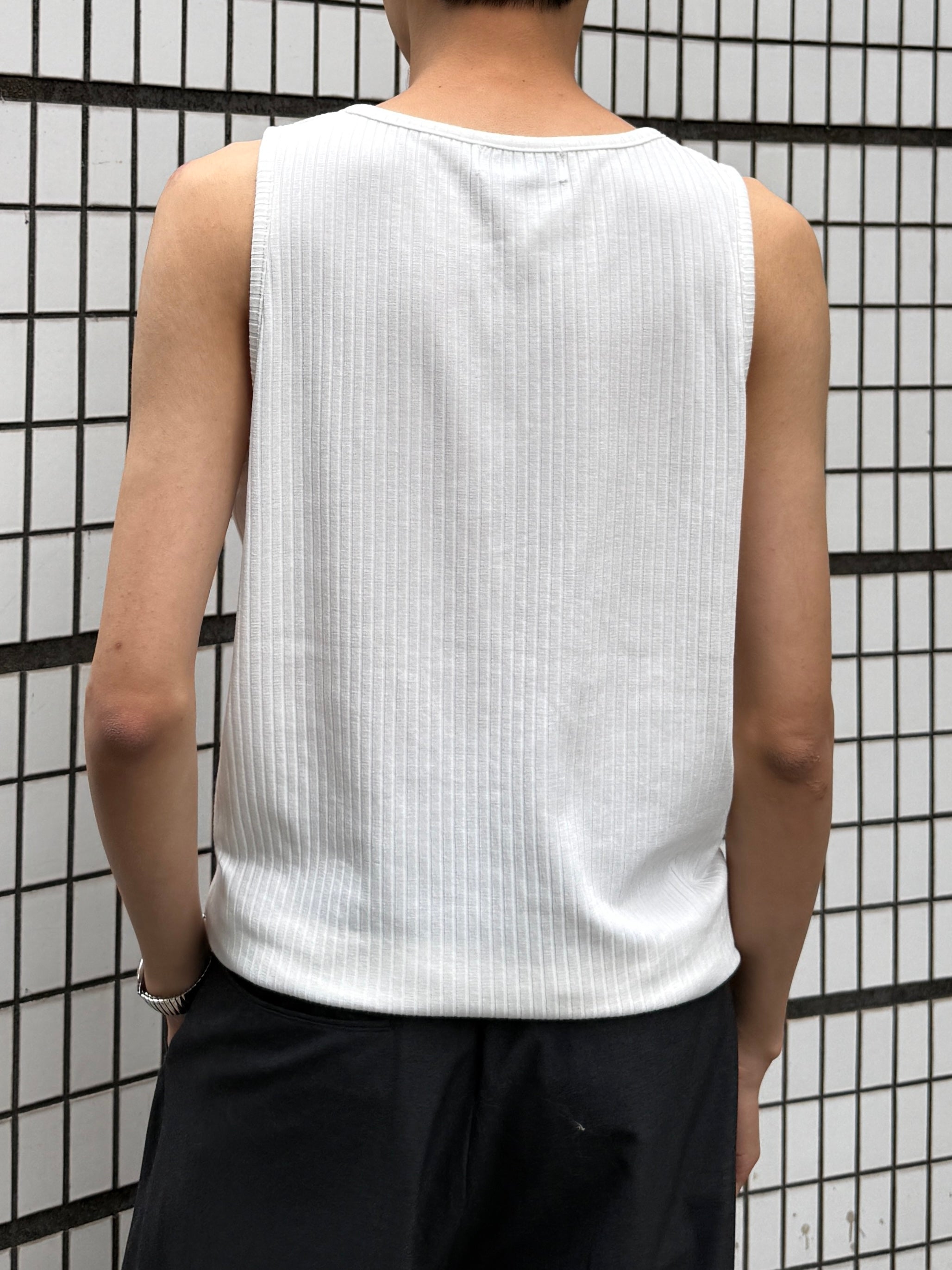東京店WEB限定受注制【Chikashitsu +】soft rib henley sleeveless (2color)