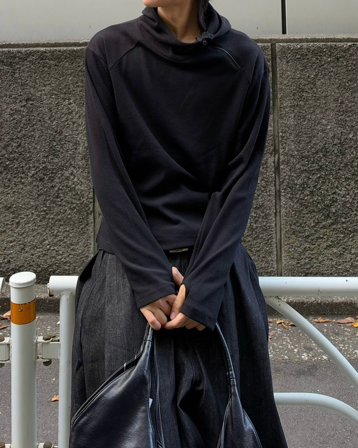 受注制【nmtc+】Diagonal Zip Hood Top (3color)