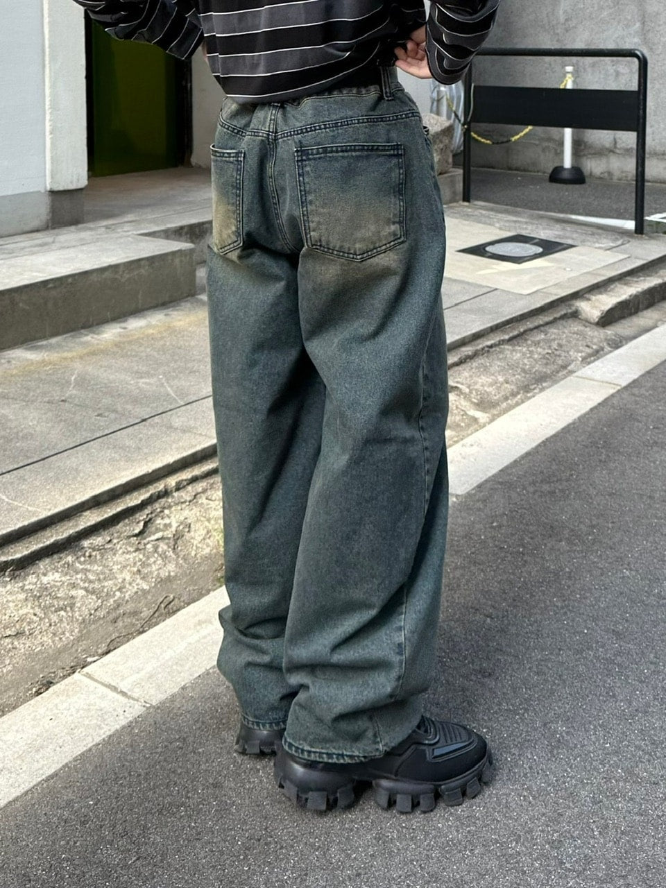 受注制【Chikashitsu +】vintage wash semi wide denim pants / 【チカシツプラス】ヴィンテージウォッシュセミワイドデニムパンツ