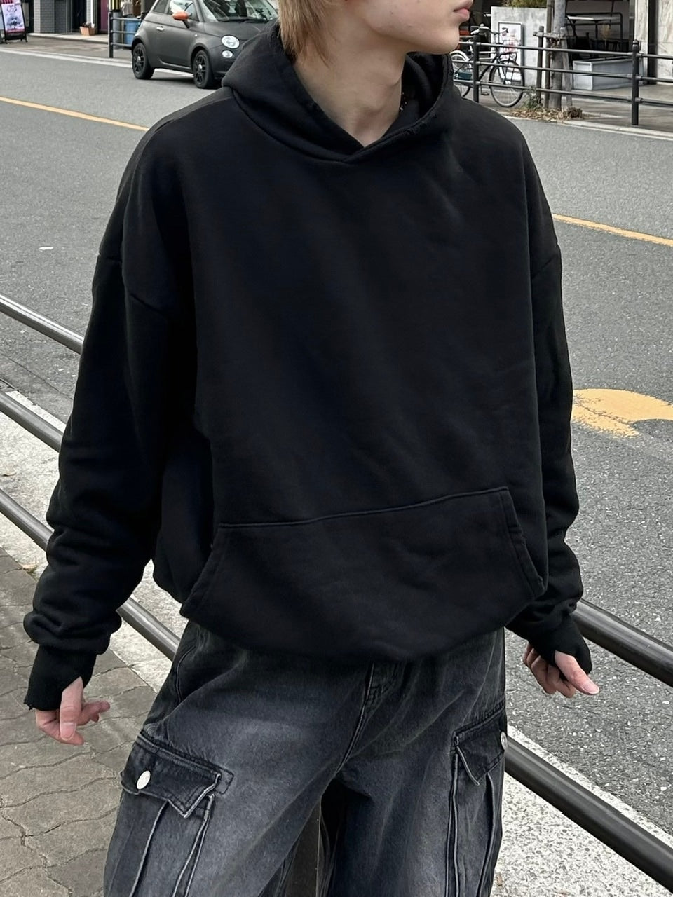 大阪店WEB限定【Chikashitsu +】damage arm warmer hoodie (3color)