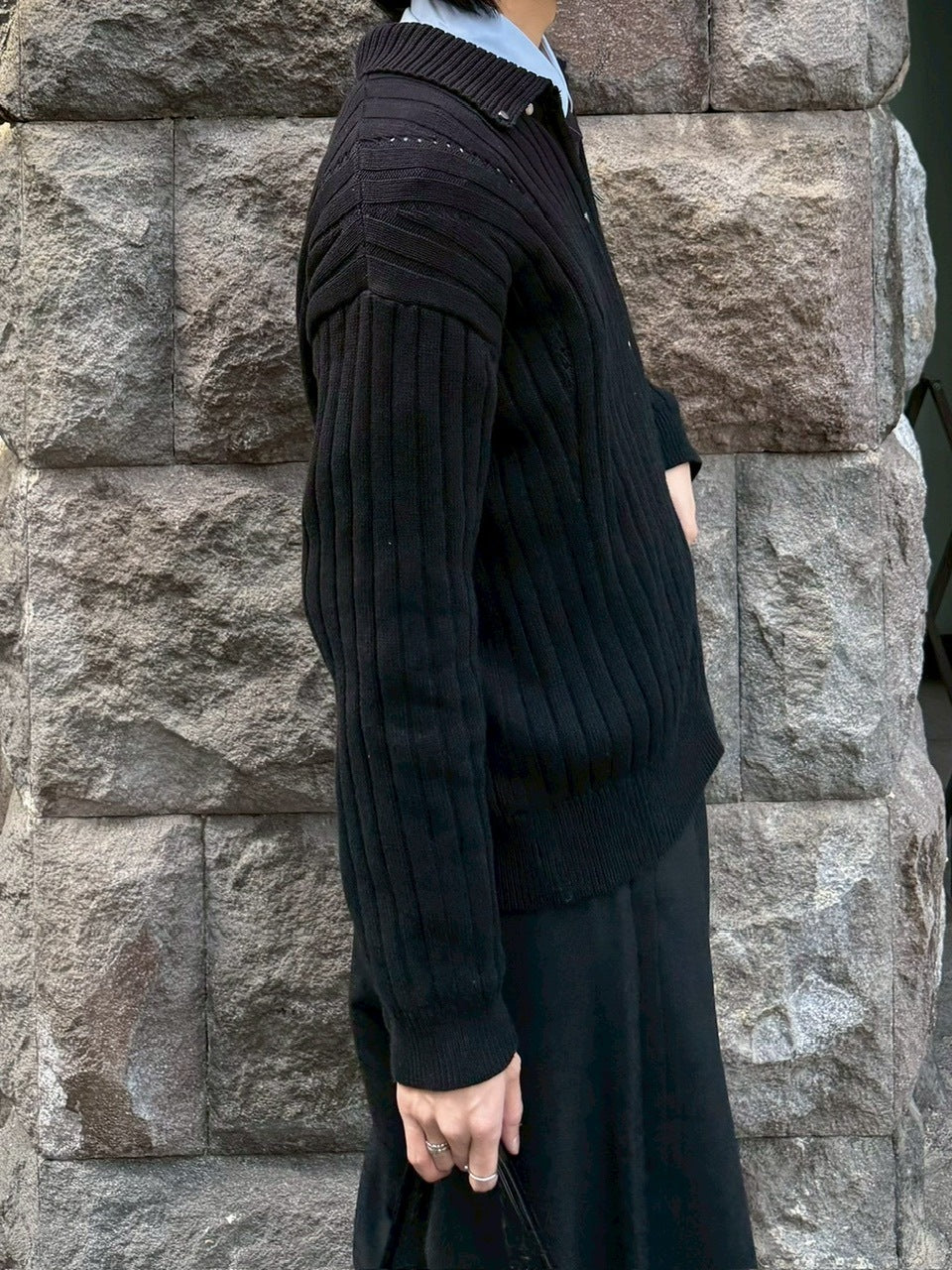 【Chikashitsu +】rivet zip up knit (2color)