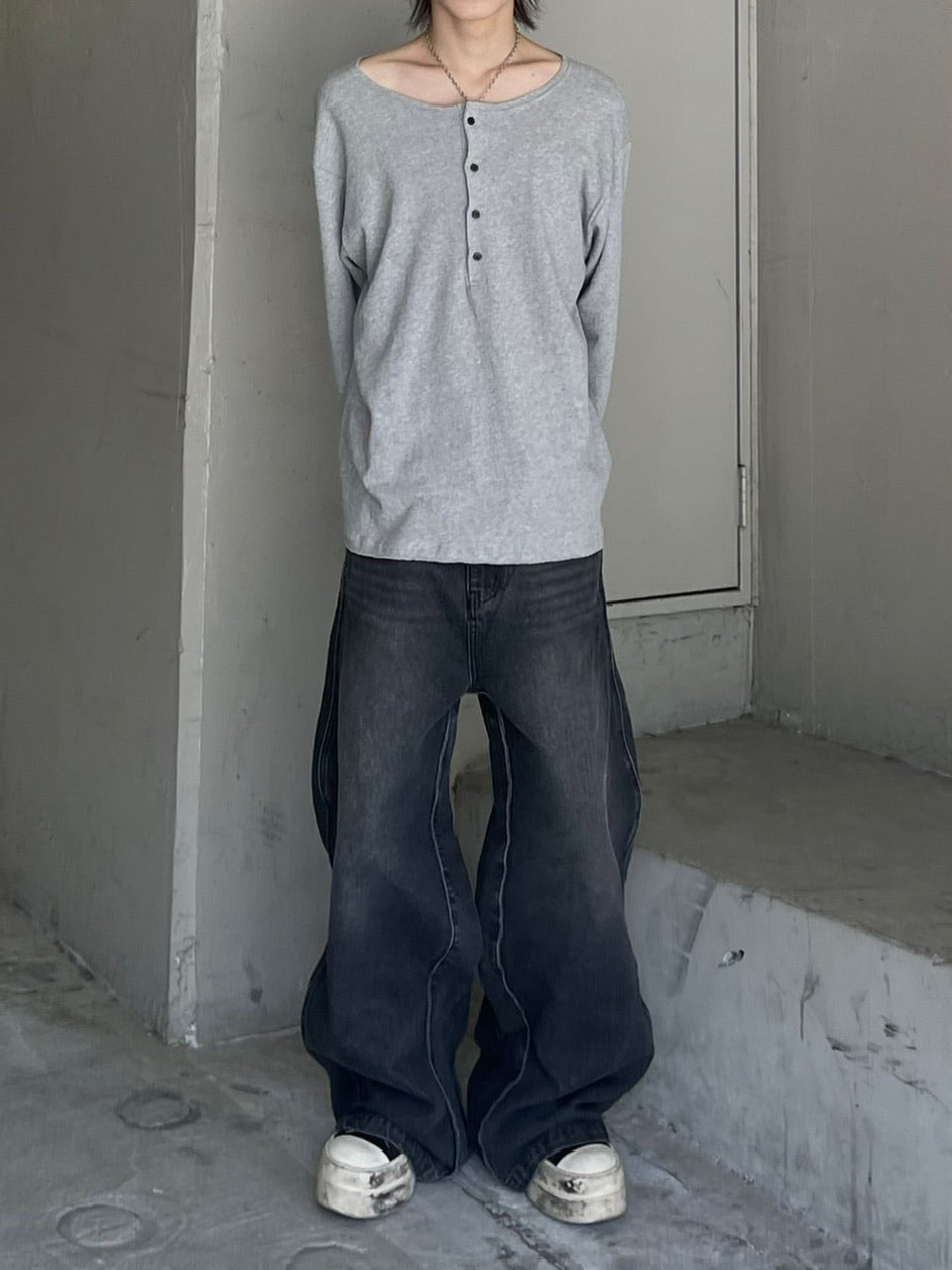 Chikashitsu +】side wave design denim pants (BLACK) – PRESSING WEB