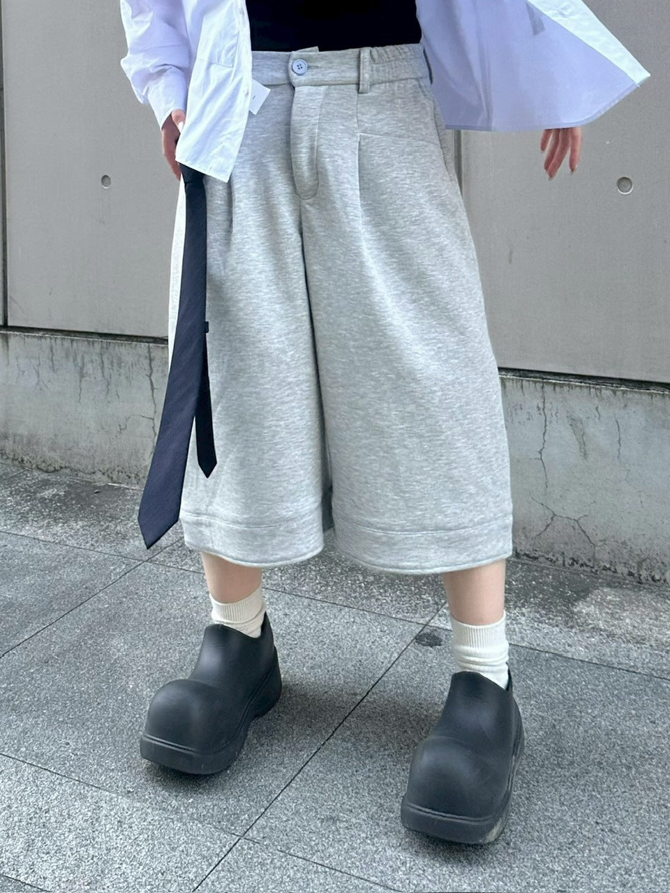 受注制【youll】easy bermuda sweat pants