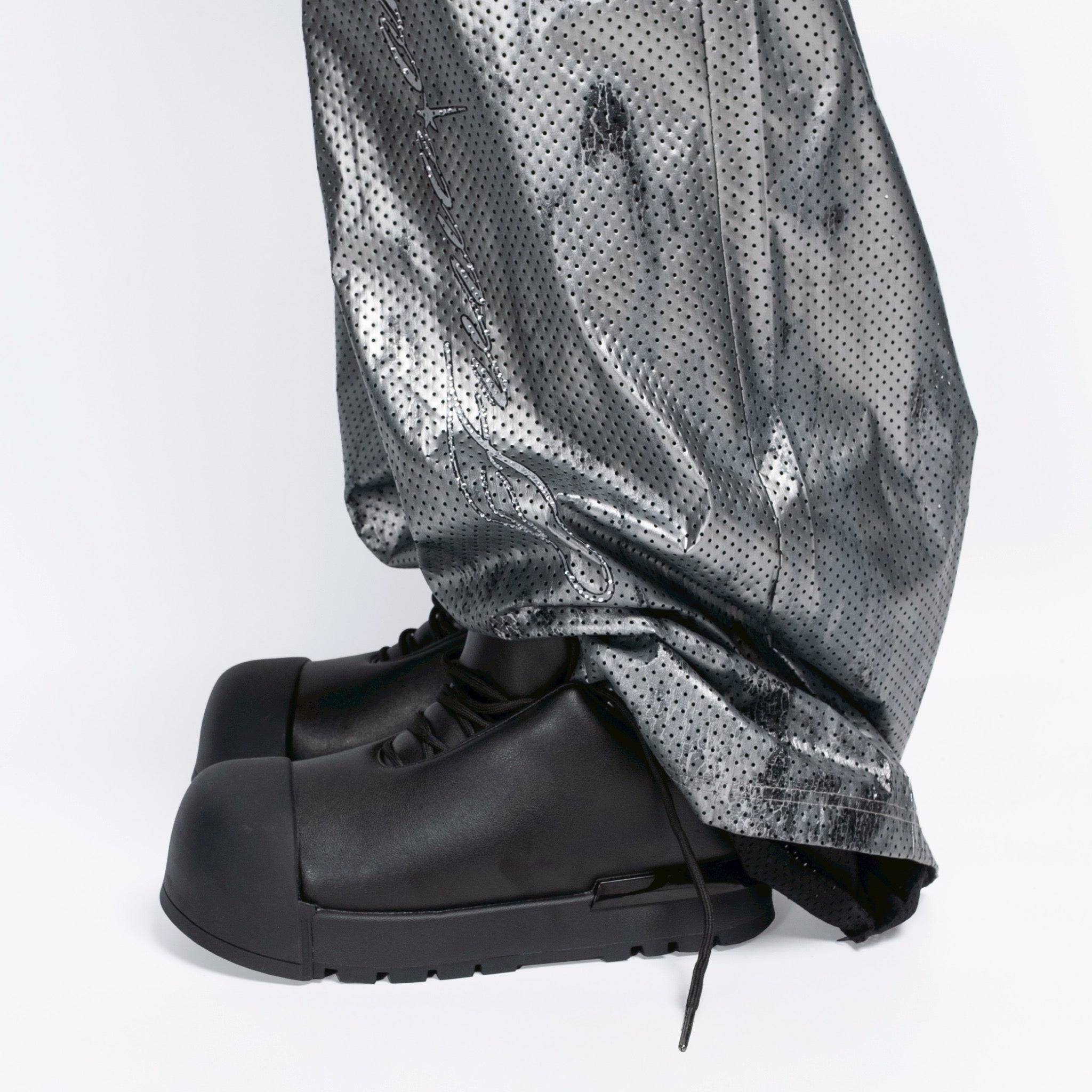 【F.V.V.O】R/F Architectural Combat low Boots