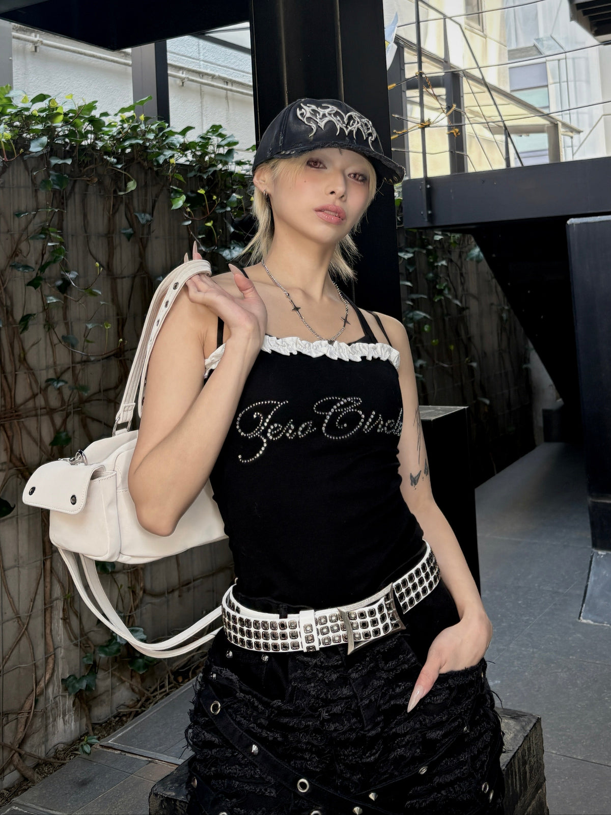 国際配送【Never mind the XU】rhinestone race camisole