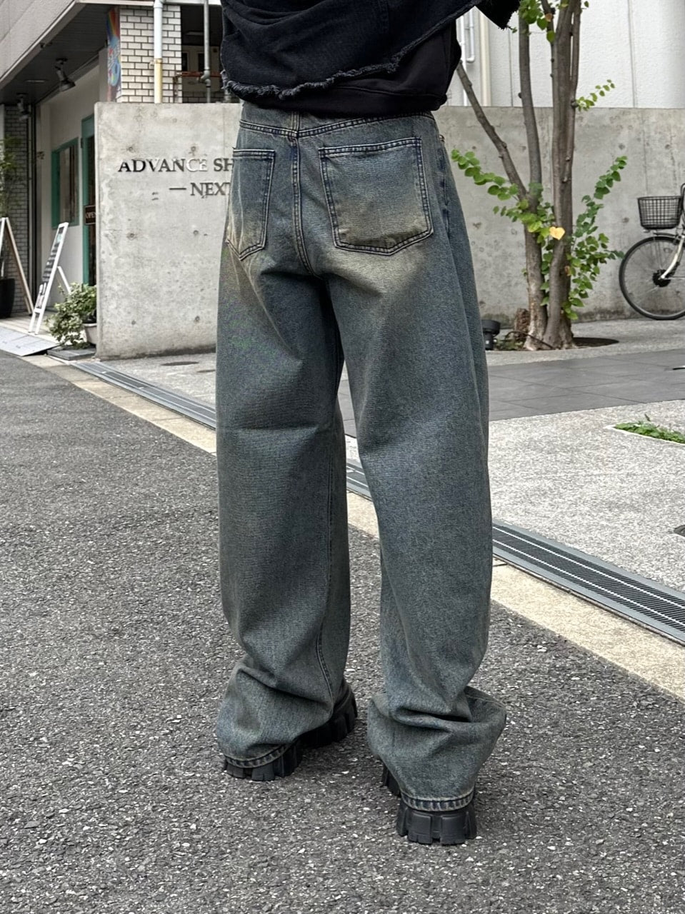 受注制【Chikashitsu +】vintage wash semi wide denim pants / 【チカシツプラス】ヴィンテージウォッシュセミワイドデニムパンツ