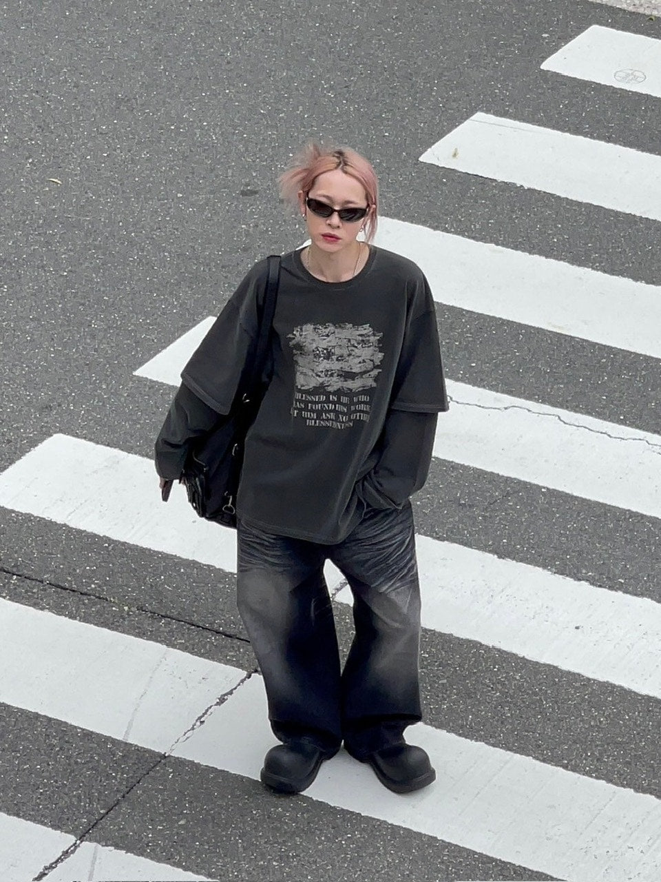 【Chikashitsu +】layered graphic long sleeve (2color) / 【チカシツプラス】レイヤードグラフィックプリント長袖Tシャツ