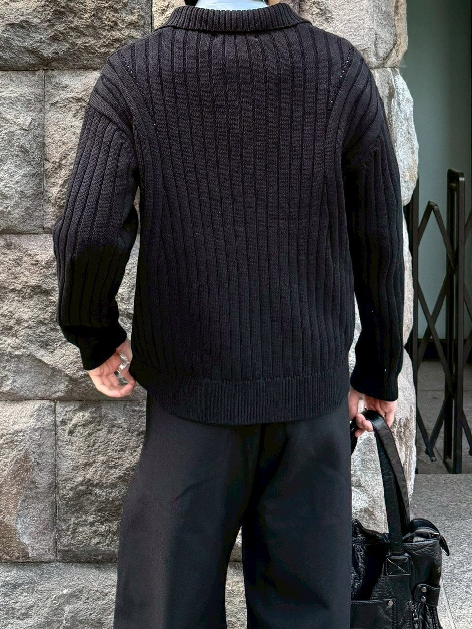 【Chikashitsu +】rivet zip up knit (2color)