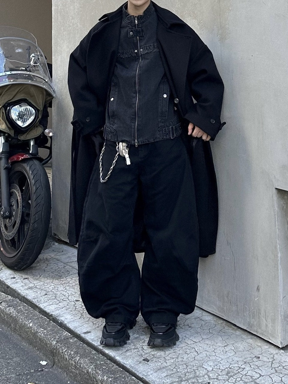 大阪店WEB限定受注制【Chikashitsu +】deep ballon curve pants / 【チカシツプラス】ディープバルーンカーブパンツ (2color)