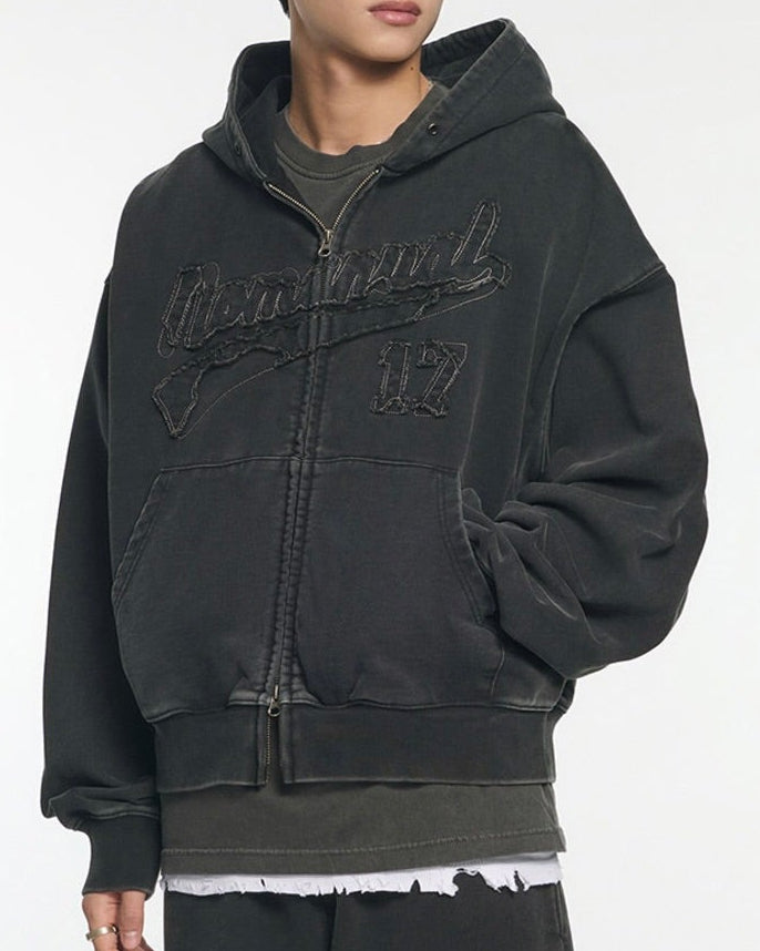 【NOMANUAL】APPLIQUE HOODED ZIP-UP