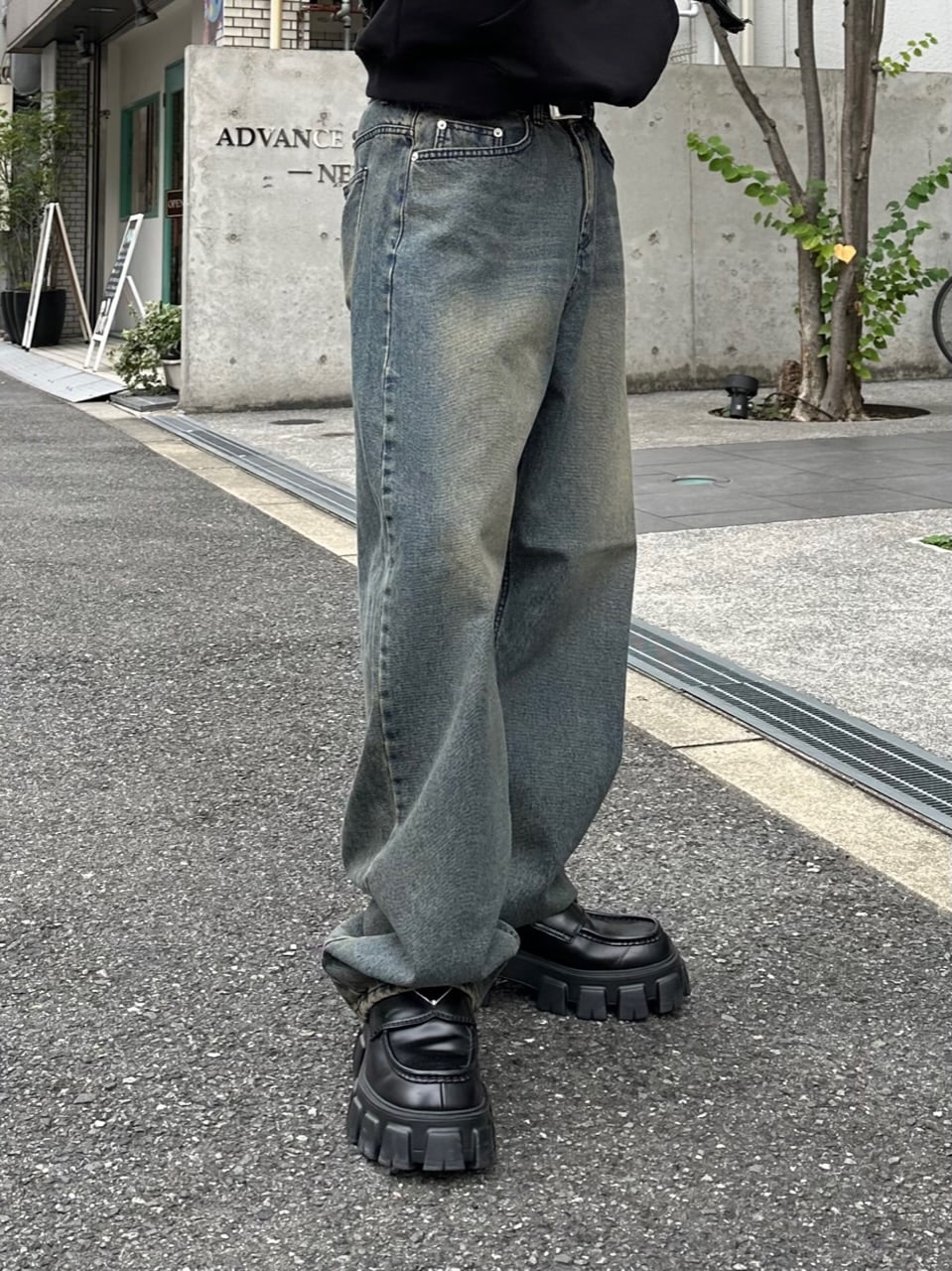 受注制【Chikashitsu +】vintage wash semi wide denim pants / 【チカシツプラス】ヴィンテージウォッシュセミワイドデニムパンツ