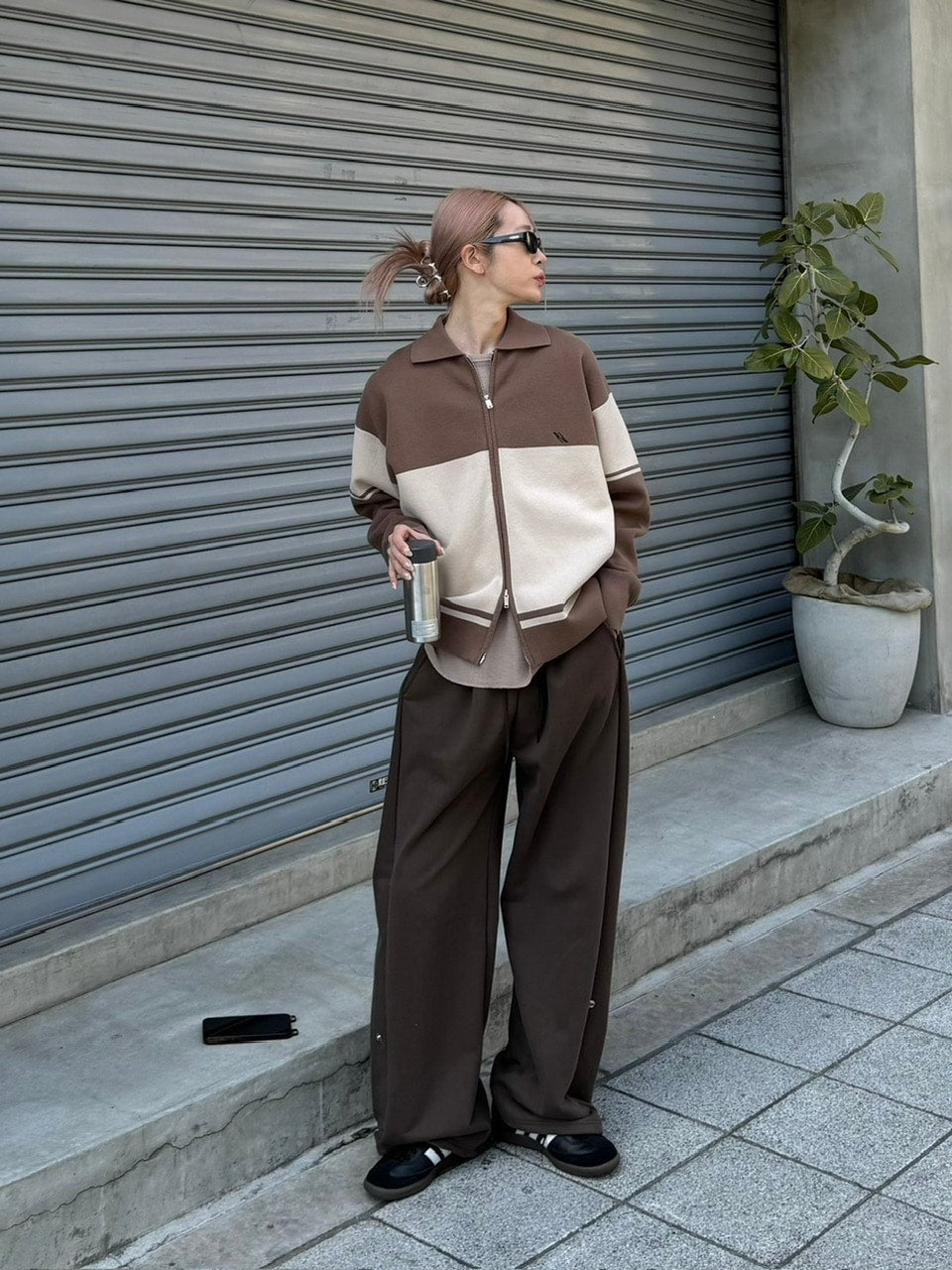 受注制【Chikashitsu +】snap button buggy sweat pants (3color) / 【チカシツプラス】スナップボタンバギースウェットパンツ