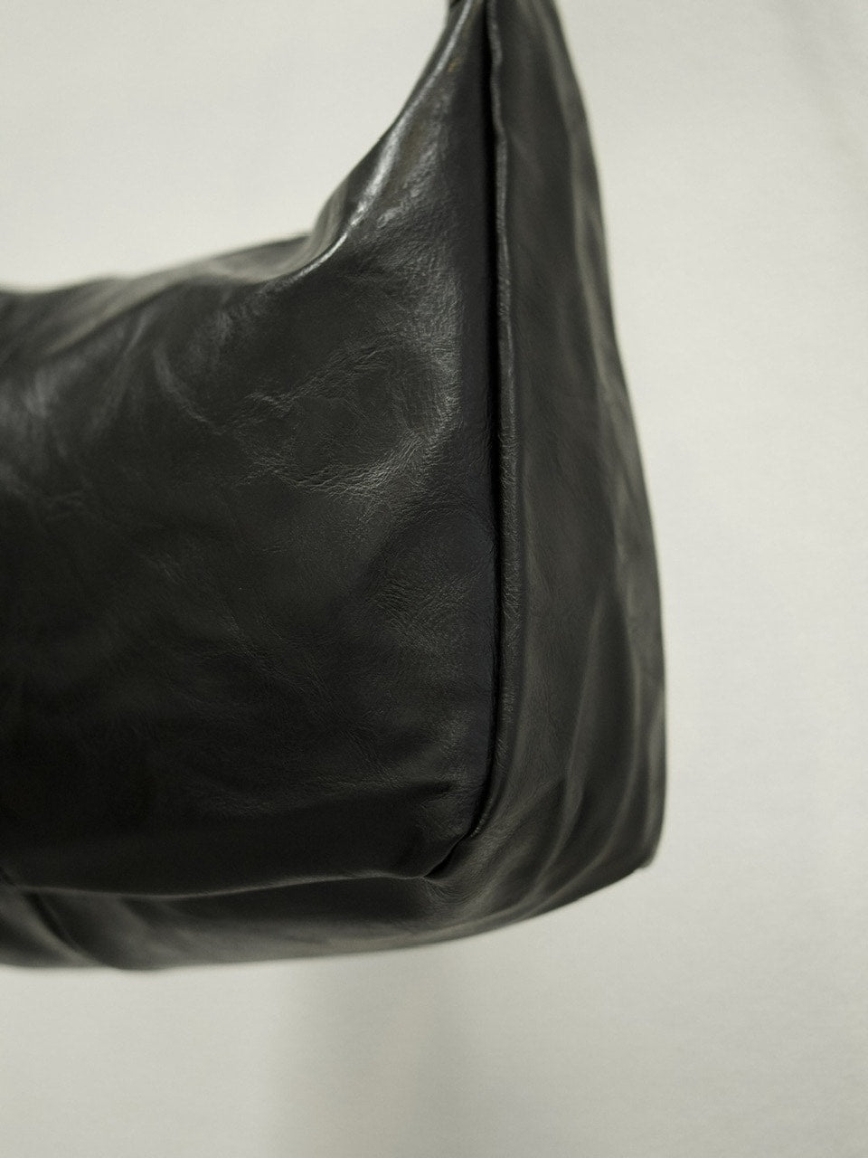 東京店WEB限定受注制【Chikashitsu +】vegan leather cross bag (2color)