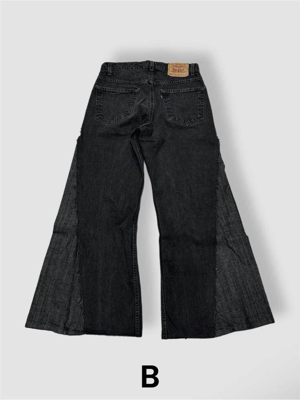 【Re +】newold docking flare denim pants (black)