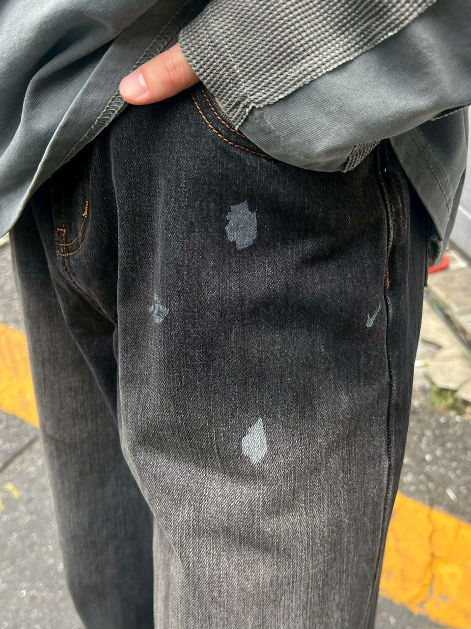 【Chikashitsu +】dirty wash semi wide denim (2color) / 【チカシツプラス】ダーティーウォッシングセミワイドデニムパンツ