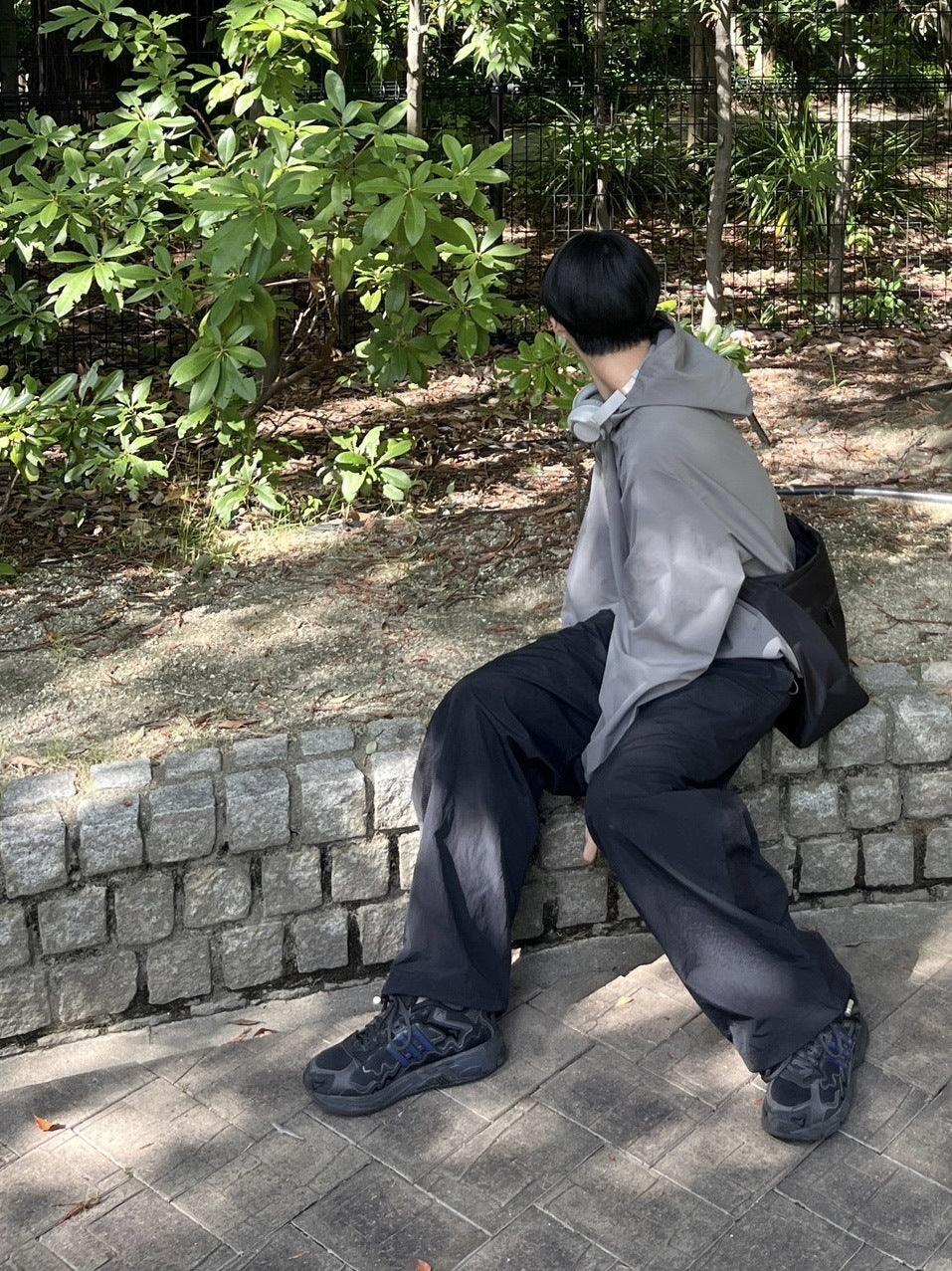 受注制【Chikashitsu +】unisex cropped hooded blouson (3color
