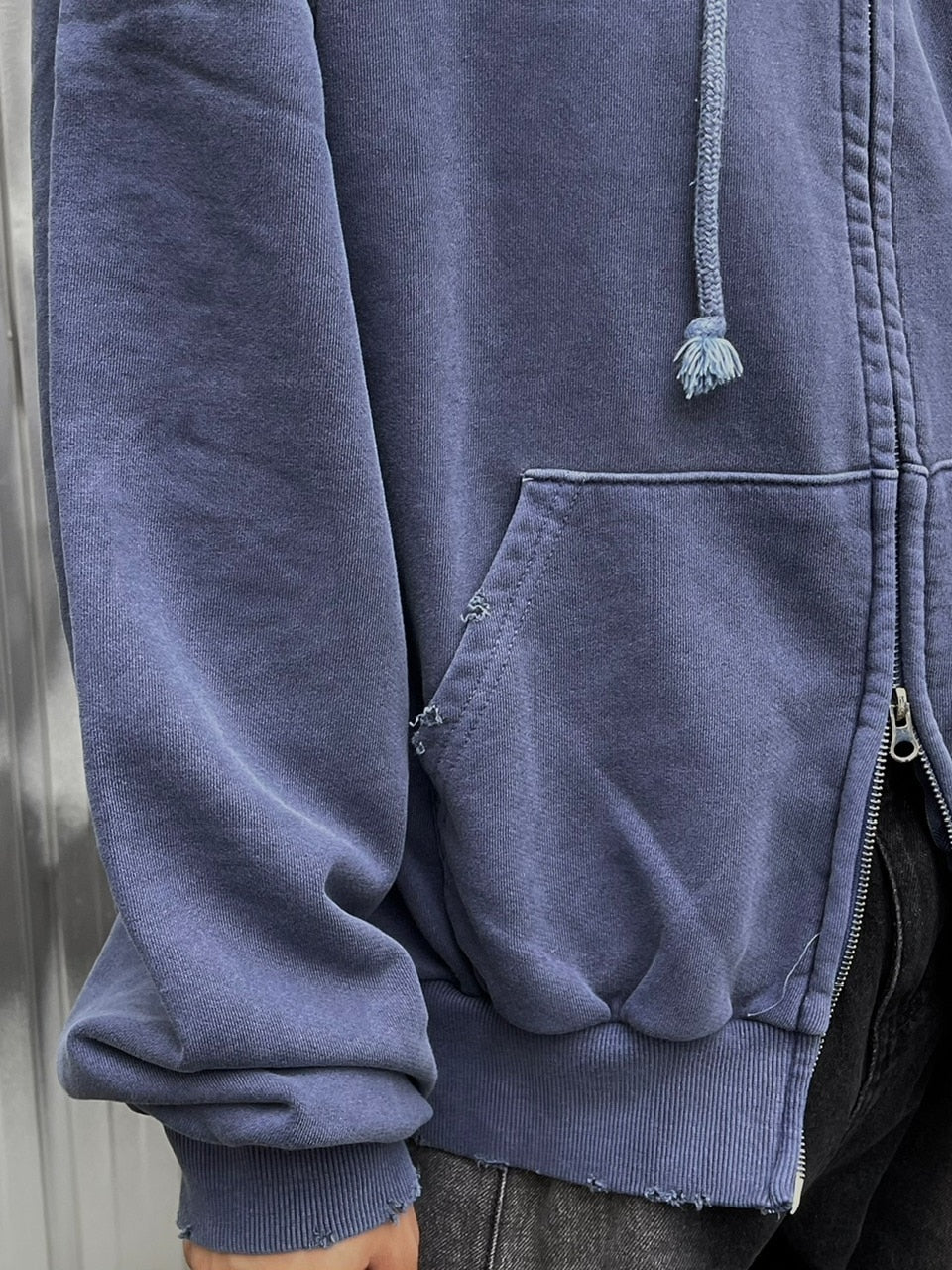 大阪店WEB限定受注制【Chikashitsu +】damage zip up hoodie (3color) / 【チカシツプラス】ダメージ長袖ジップアップパーカー