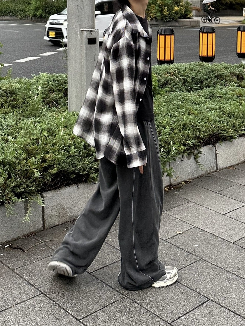 大阪店WEB限定受注制【Chikashitsu +】pigment piping wide sweat pants (2color)