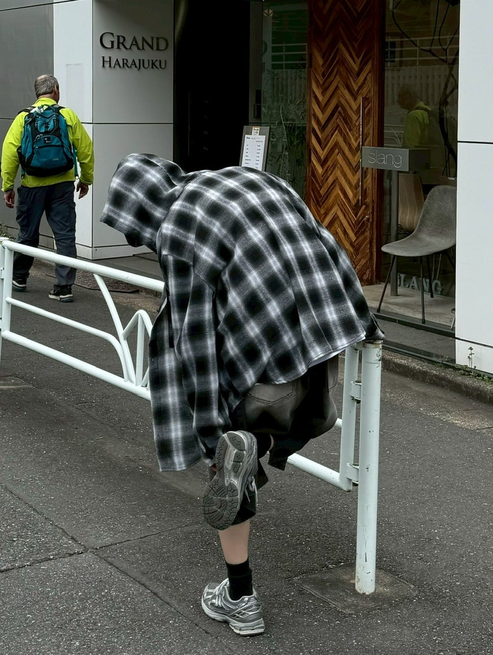 受注制【Chikashitsu +】8-length bermuda denim pants (2color) / 【チカシツプラス】8分丈バミューダハーフデニムパンツ