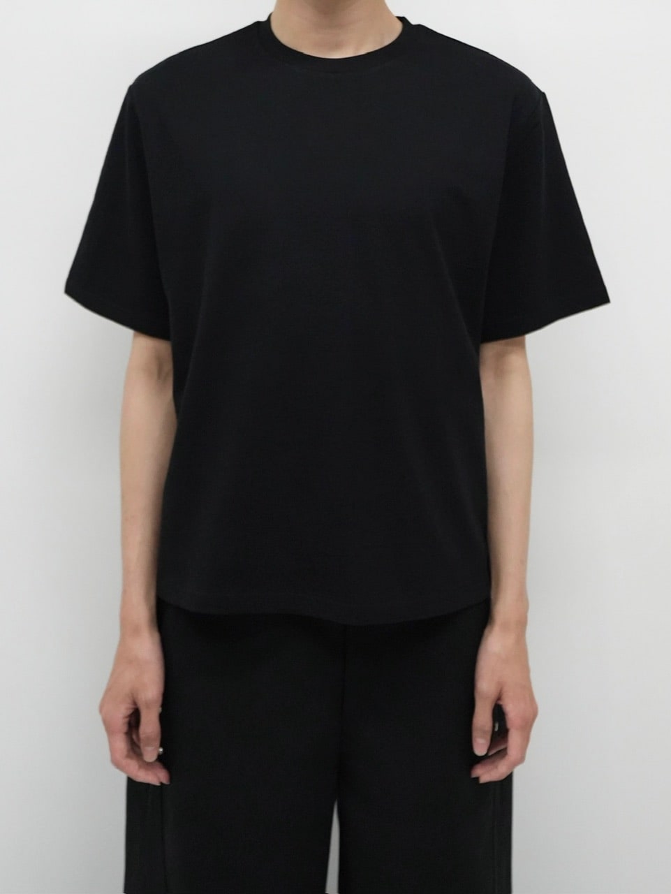 【CS】2-PIECE CROPPED PACK TEE