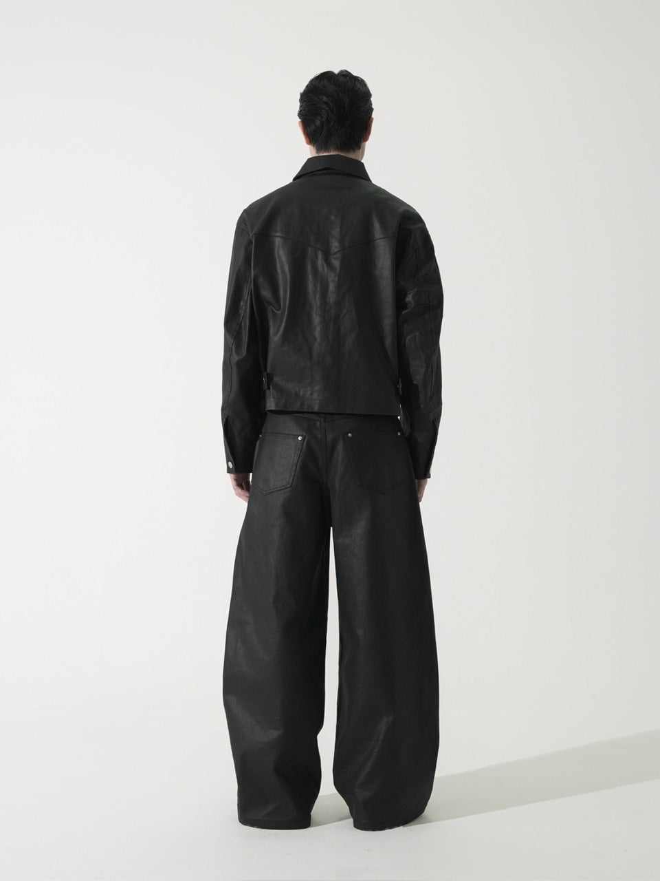 【CS】coated wide denim pants (black)