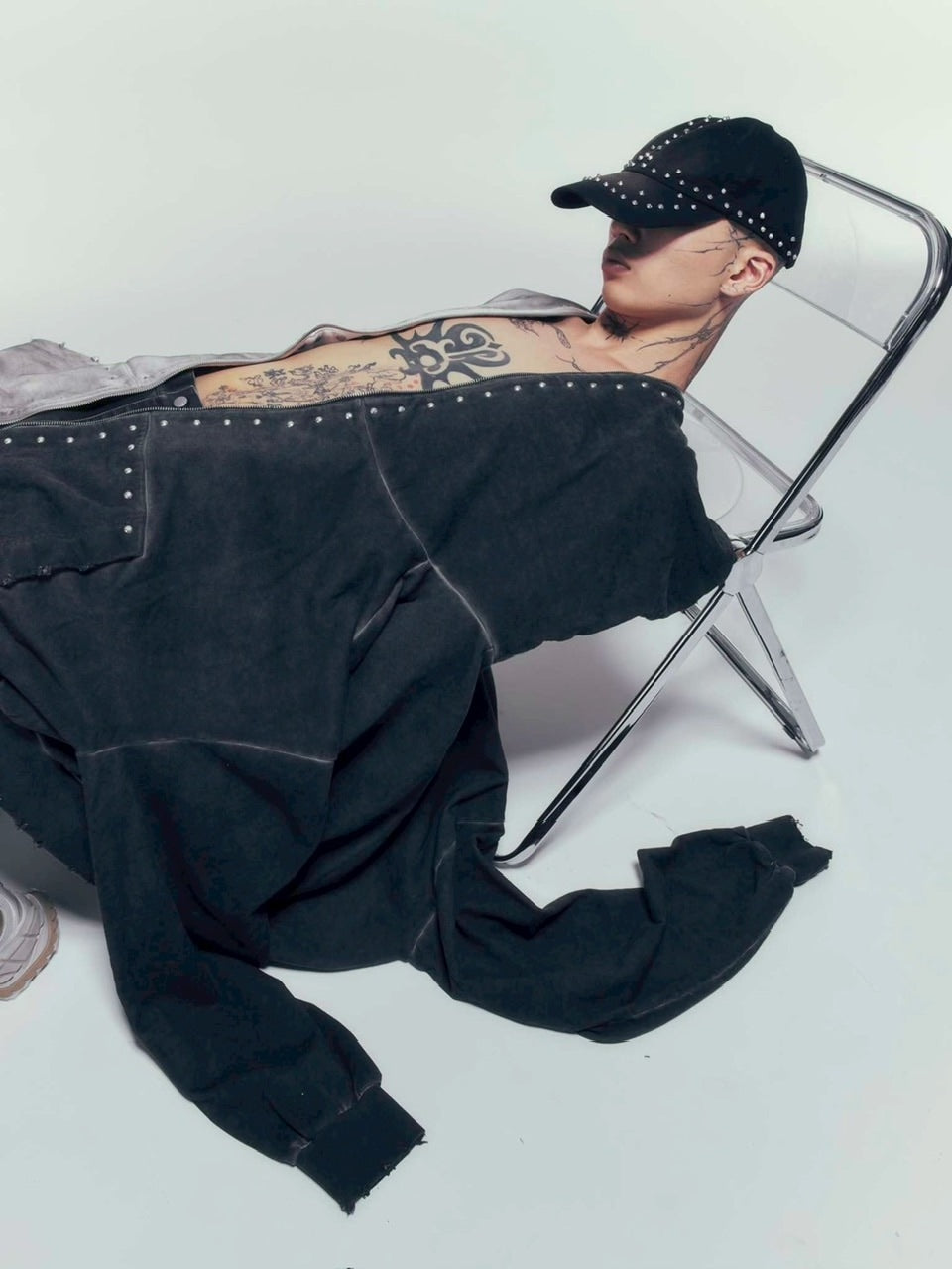 【DIG YOUR OWN GRAVE】FULLZIP STUDDED HOODIE /【ディグユアオウングレイブ】スタッズフルジップアップパーカー