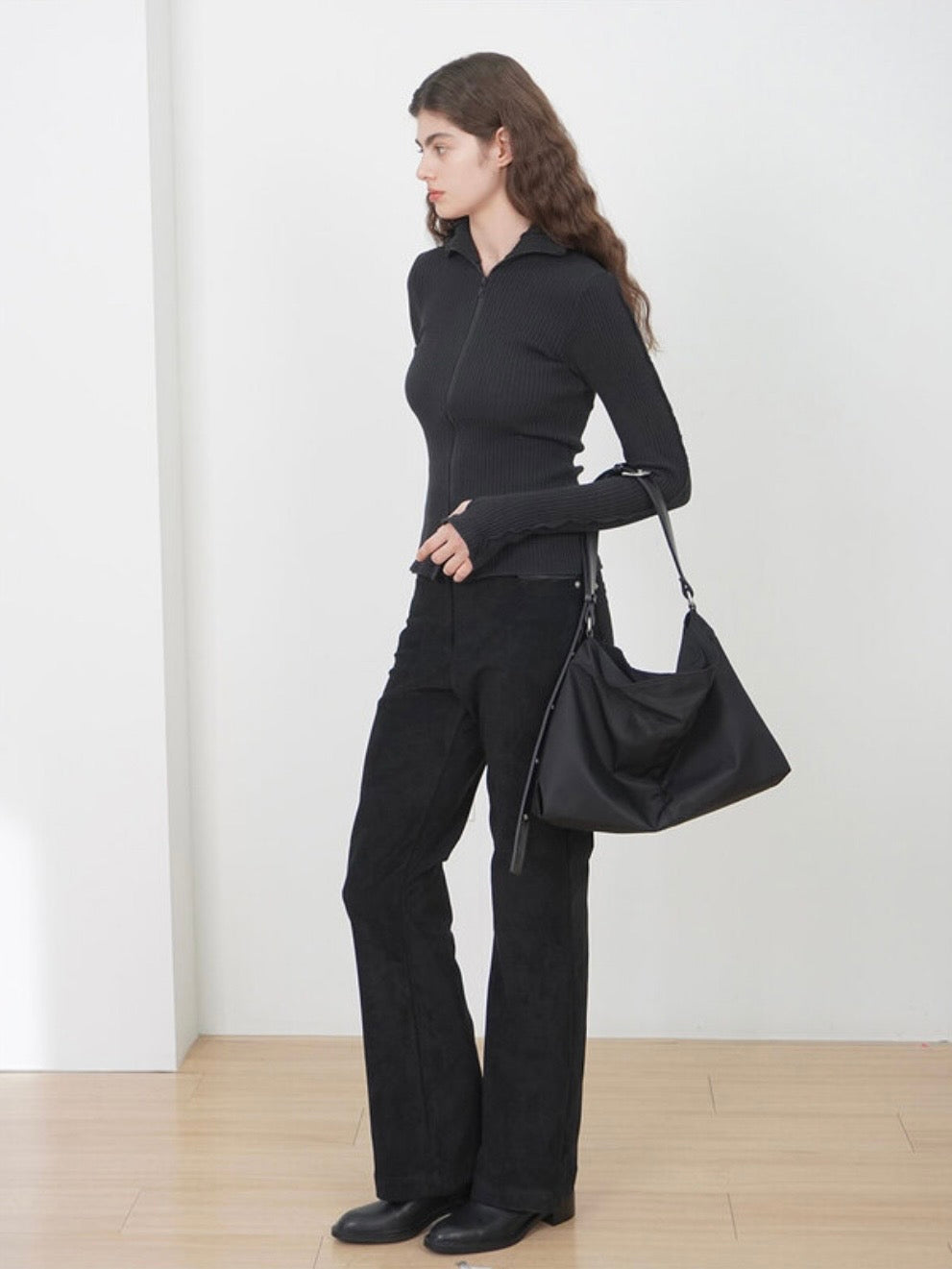 【HAH ARCHIVE】Contour Belted Bag (ナイロン)