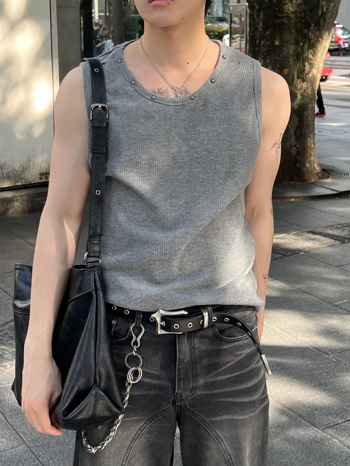 大阪店WEB限定受注制【Chikashitsu +】neck studs tank (3color)