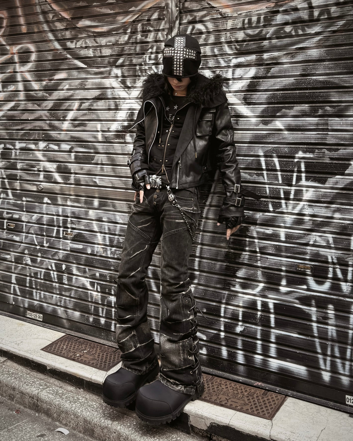 国際配送【Never mind the XU】Studded Napoleon Zip Hoodie