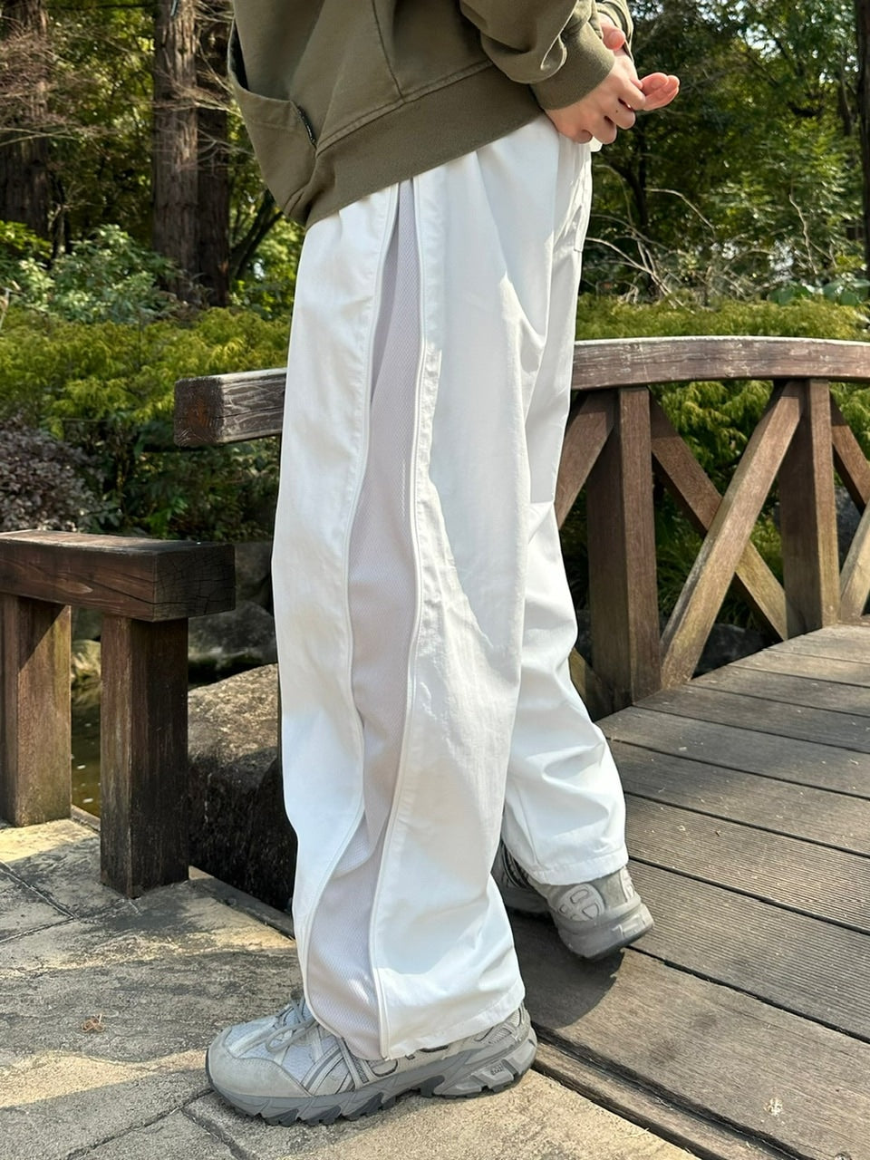受注制【Chikashitsu +】side zip wide nylon pants (3color)