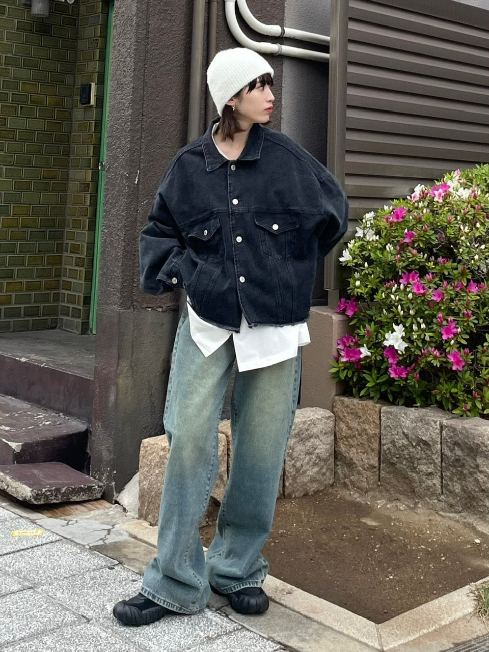 大阪店WEB限定受注制【Chikashitsu +】cutting cropped denim jacket