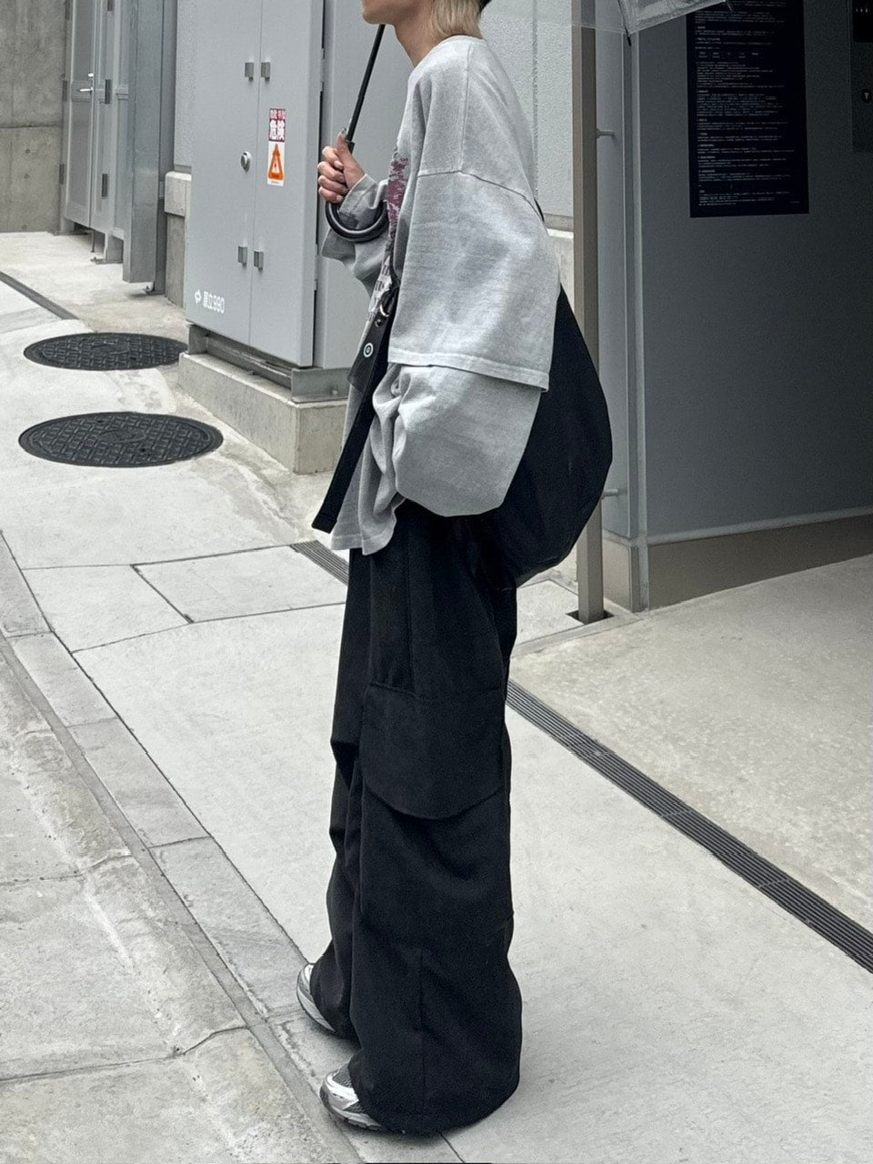 【Chikashitsu +】layered graphic long sleeve (2color) / 【チカシツプラス】レイヤードグラフィックプリント長袖Tシャツ