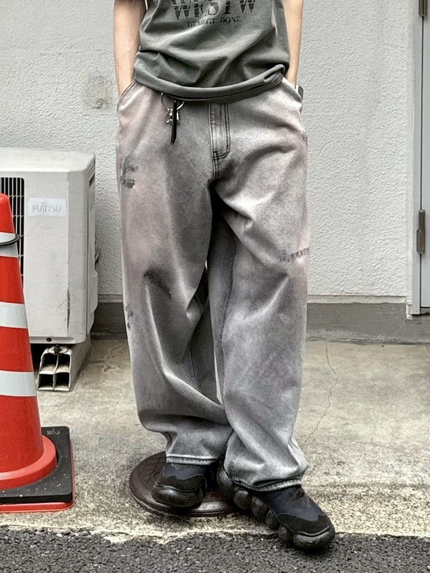 【Chikashitsu +】point wash balloon denim pants (2color) / 【チカシツプラス】ポイントウォッシングバルーンデニムパンツ