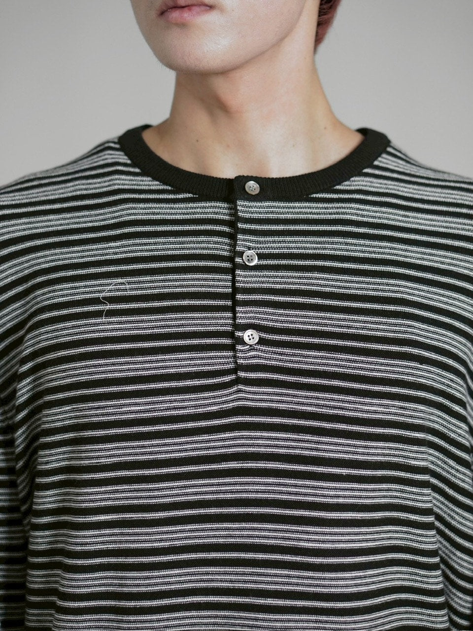 受注制【Chikashitsu +】cropped henry neck border knit / 【チカシツプラス】クロップドヘンリーネックボーダーニット (3color)