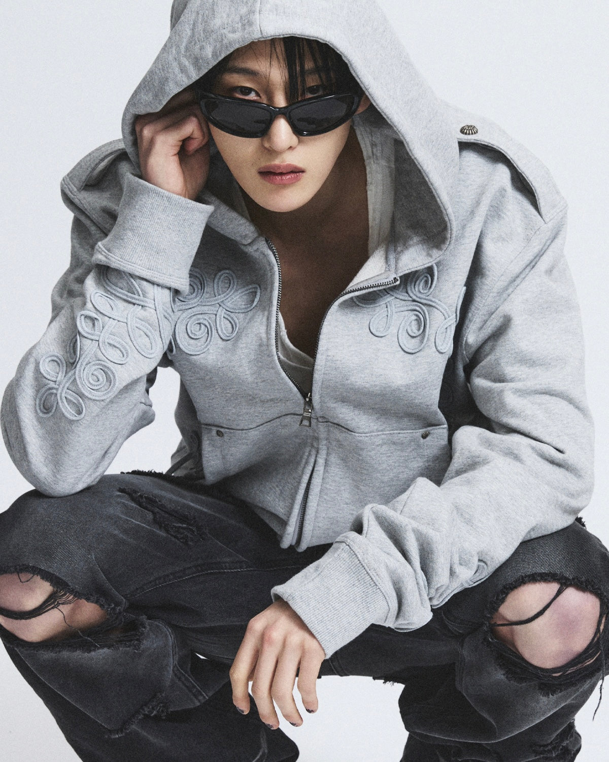 【LECYTO】Baroque Loop Zip-Up Hoodie