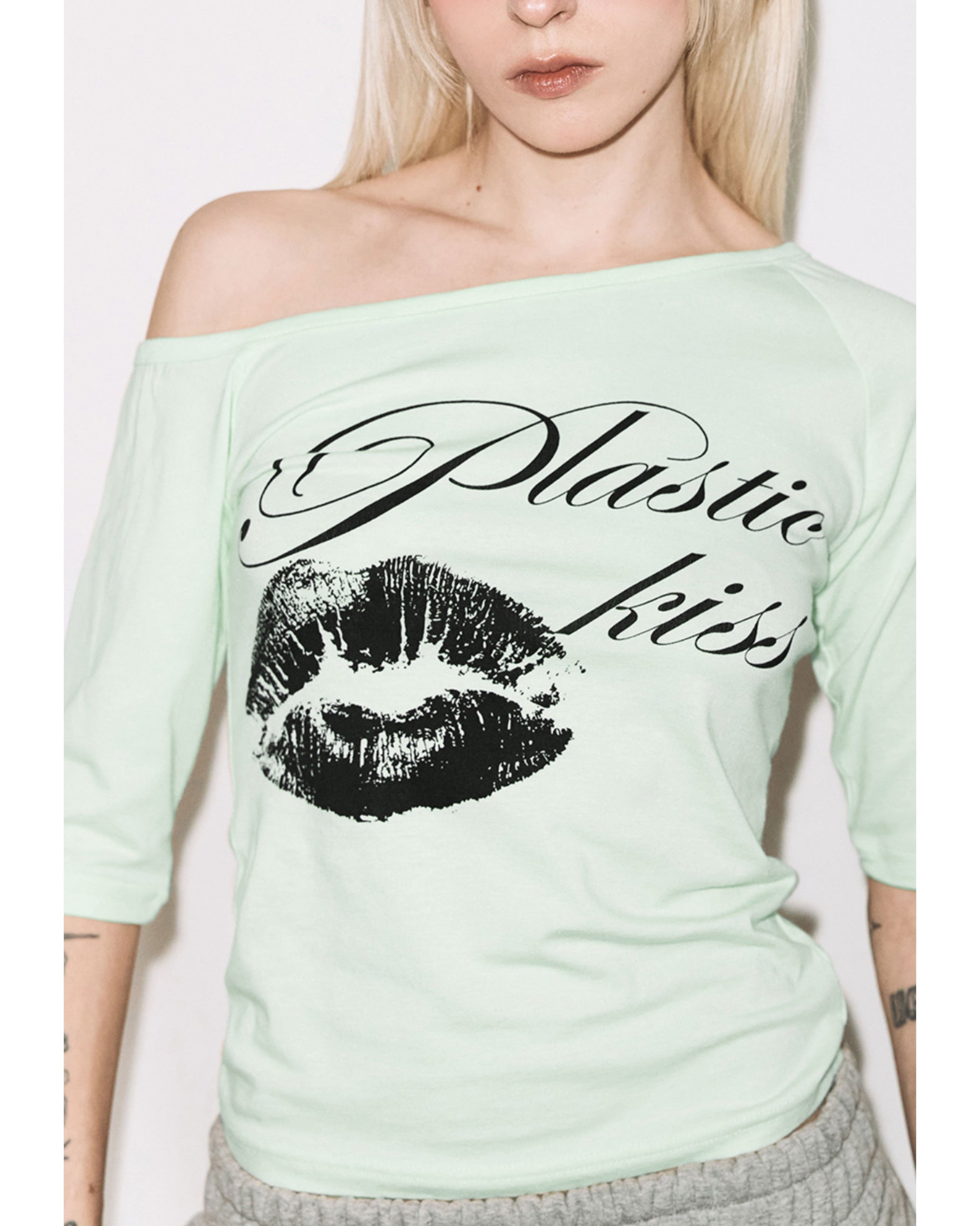 【FANCY CLUB】PLASTIC KISS ONE-SHOULDER TOP