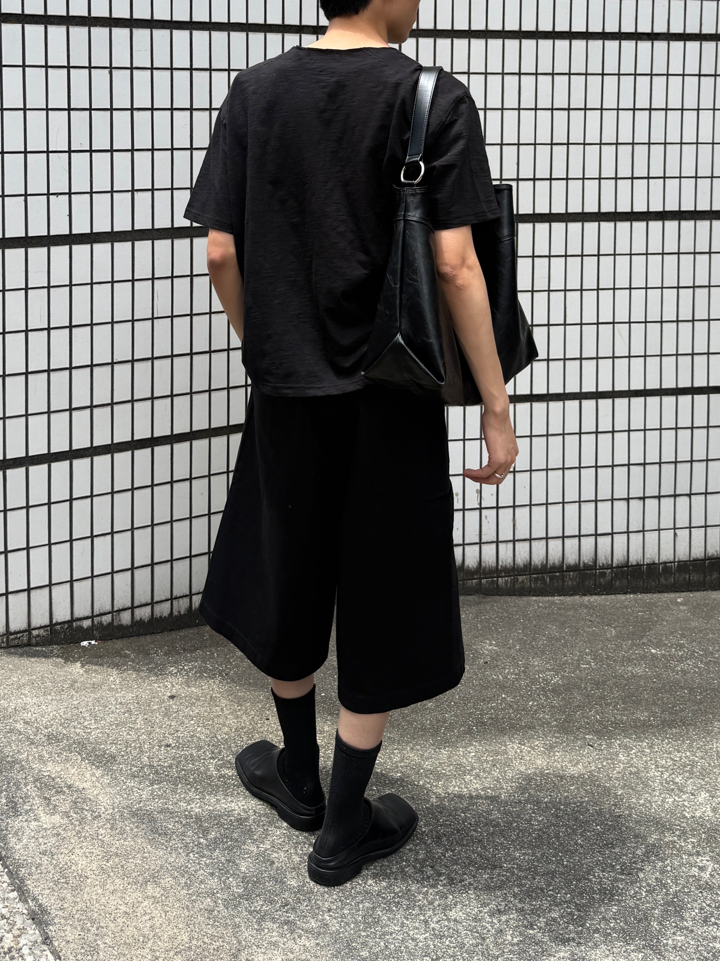 東京店WEB限定受注制【Chikashitsu +】cropped henley neck tee (3color)