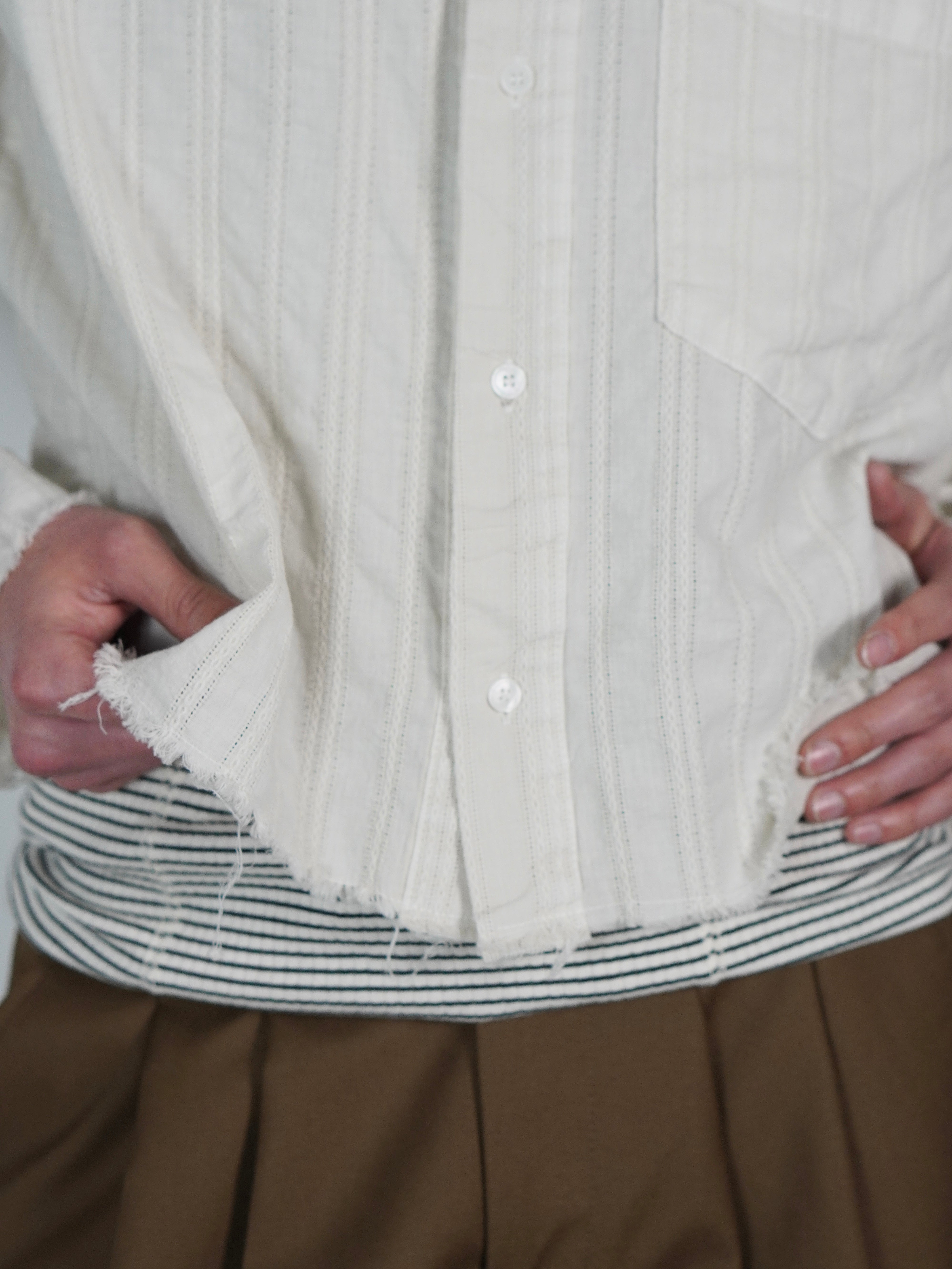 受注制【Chikashitsu +】pigment cut off shirt (2color)