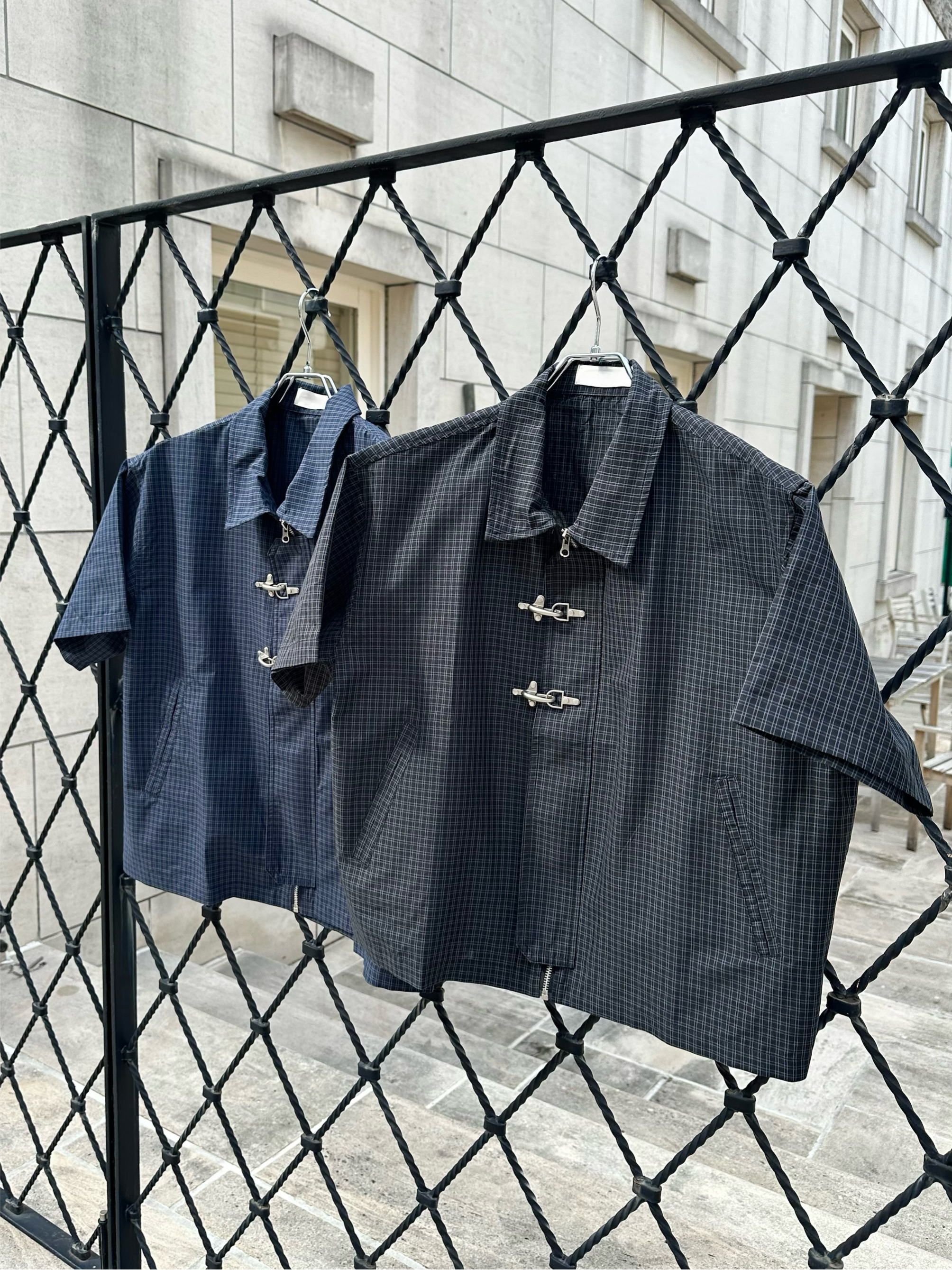 大阪店WEB限定受注制【Chikashitsu +】double buckle shirt jacket (2color)