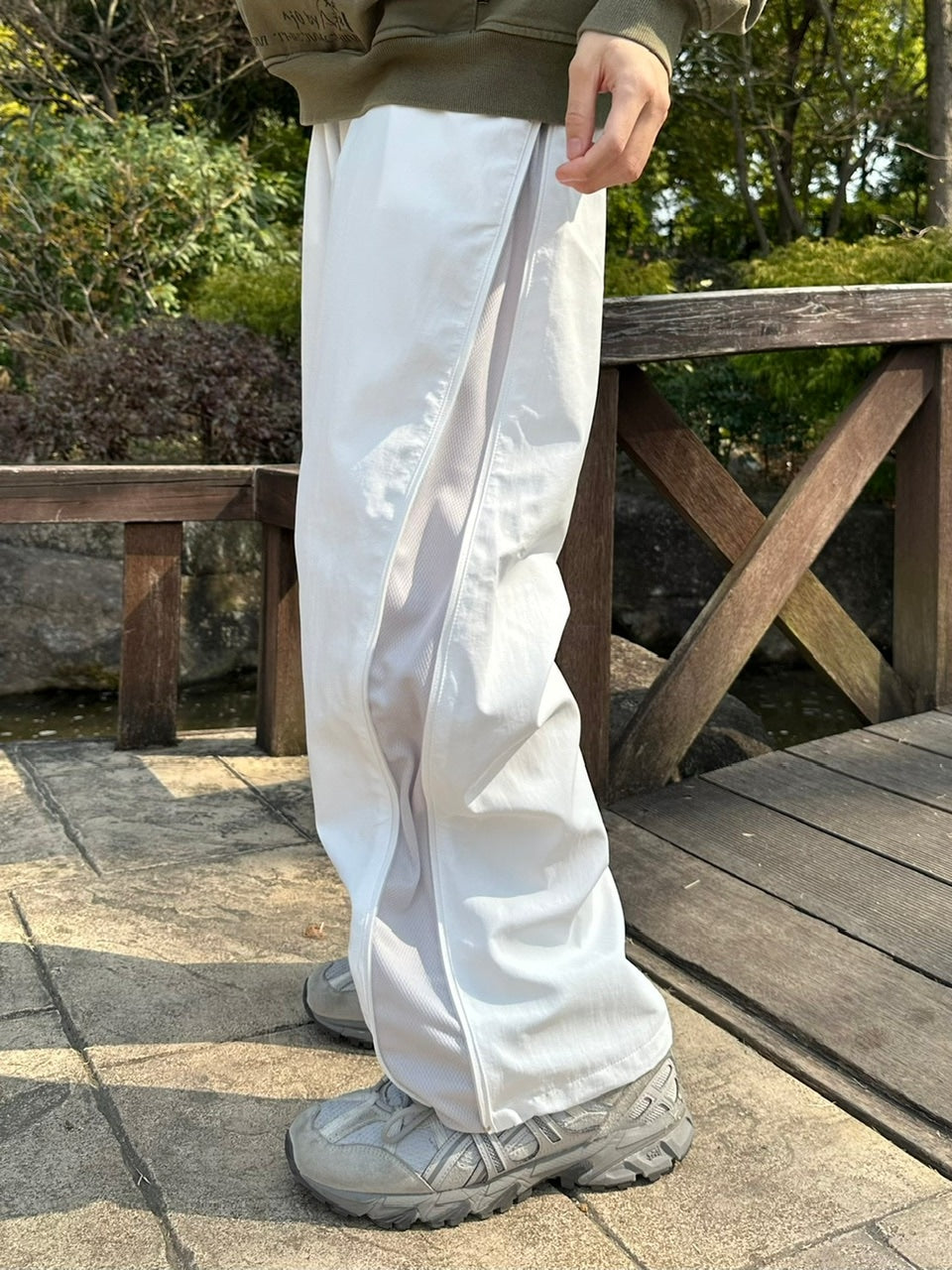 受注制【Chikashitsu +】side zip wide nylon pants (3color)